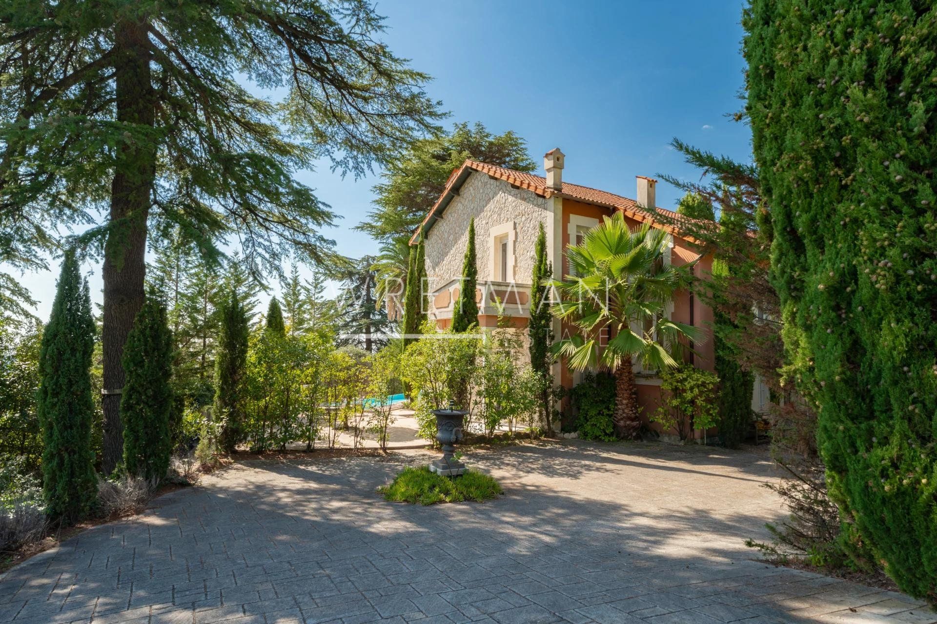 casa en Grasse, Alpes-Maritimes 11371336