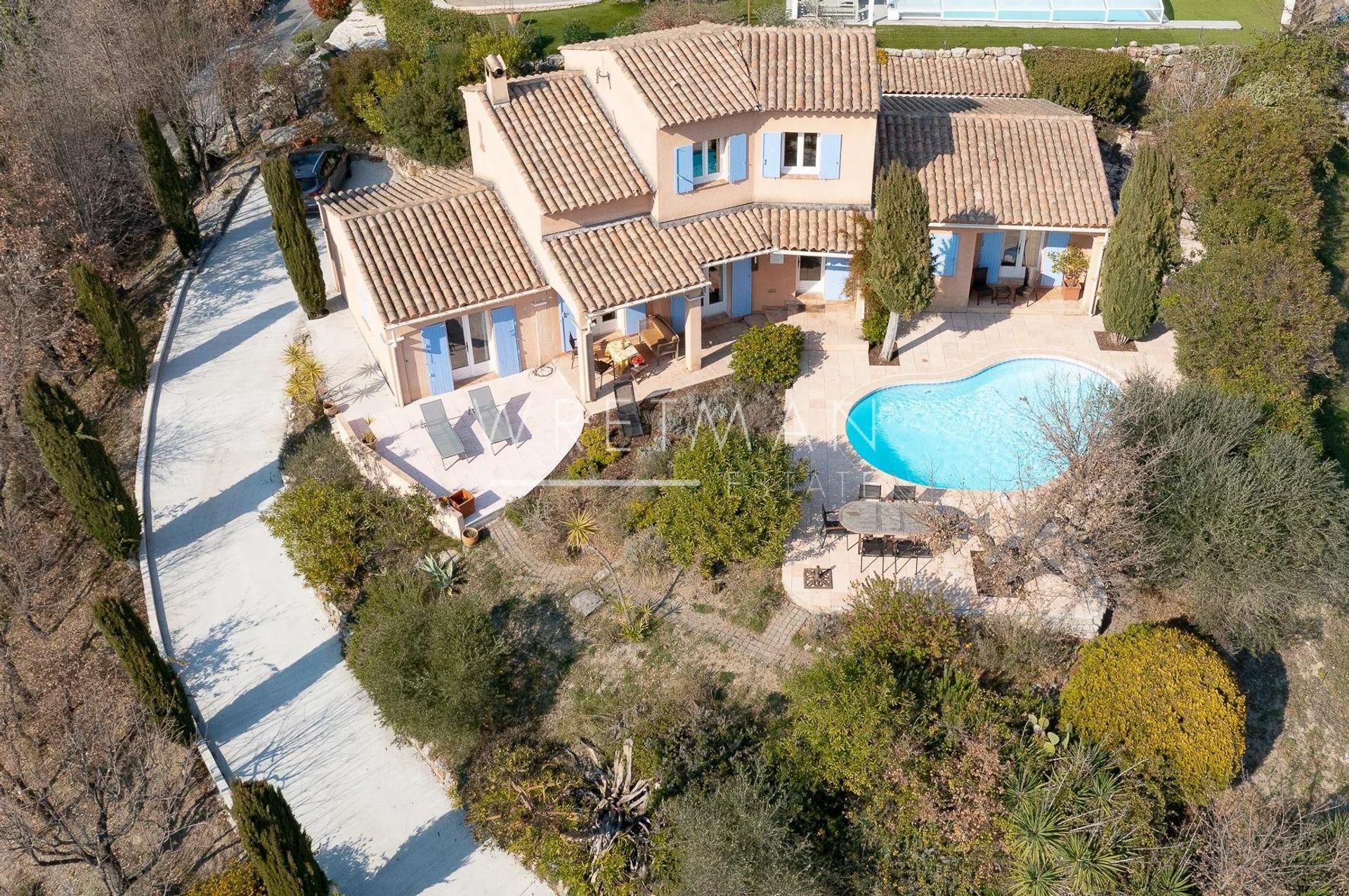 Hus i Auribeau-sur-Siagne, Provence-Alpes-Cote d'Azur 11371349