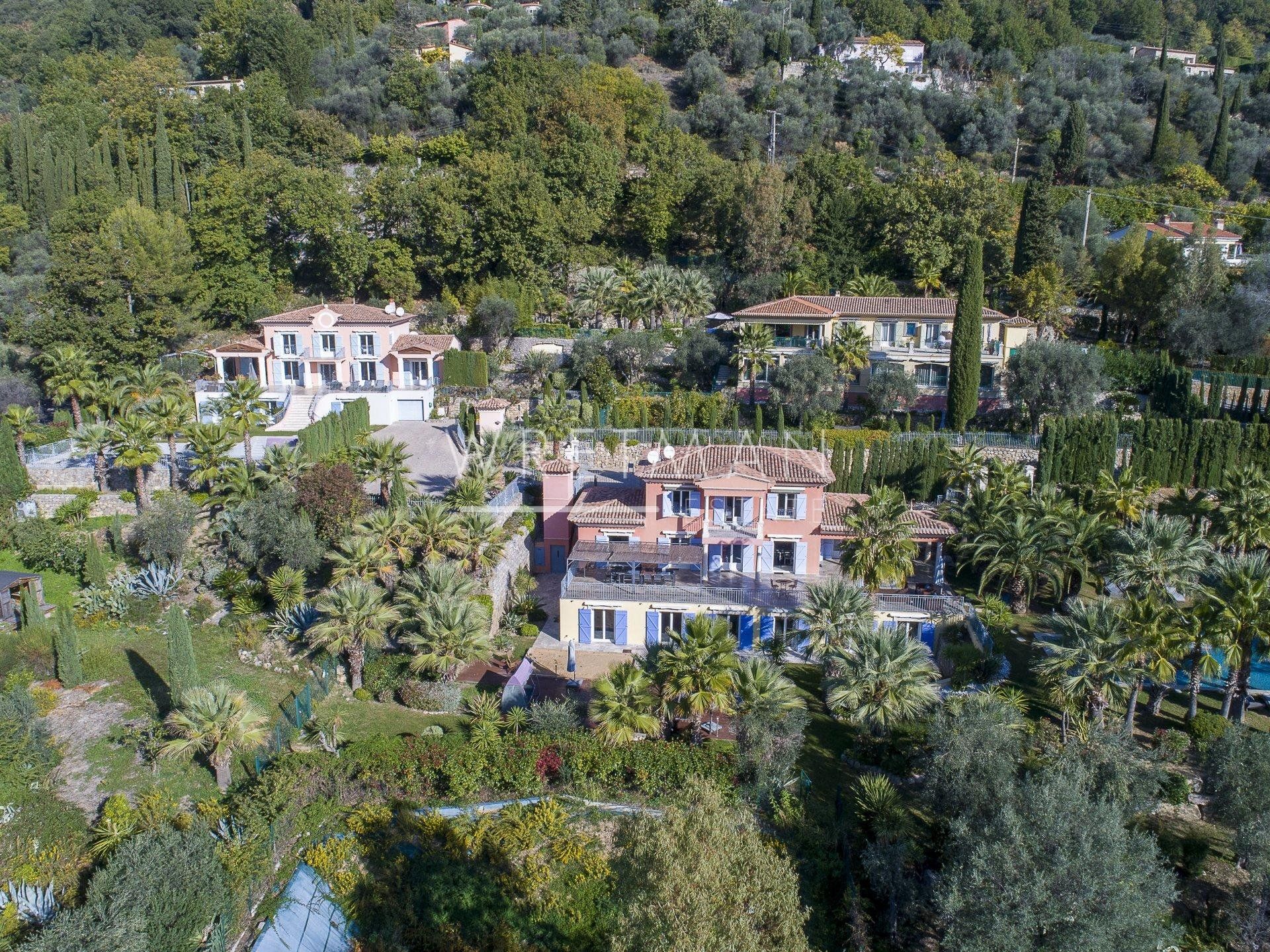 casa no Grasse, Alpes-Maritimes 11371354