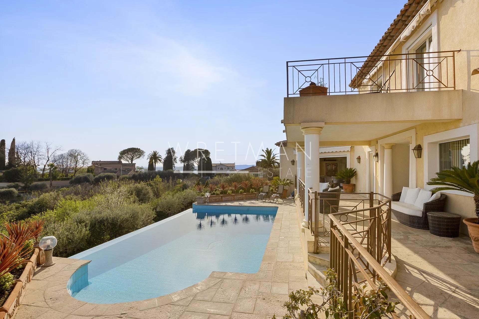 Casa nel Saint-Paul-de-Vence, Provenza-Alpi-Costa Azzurra 11371477