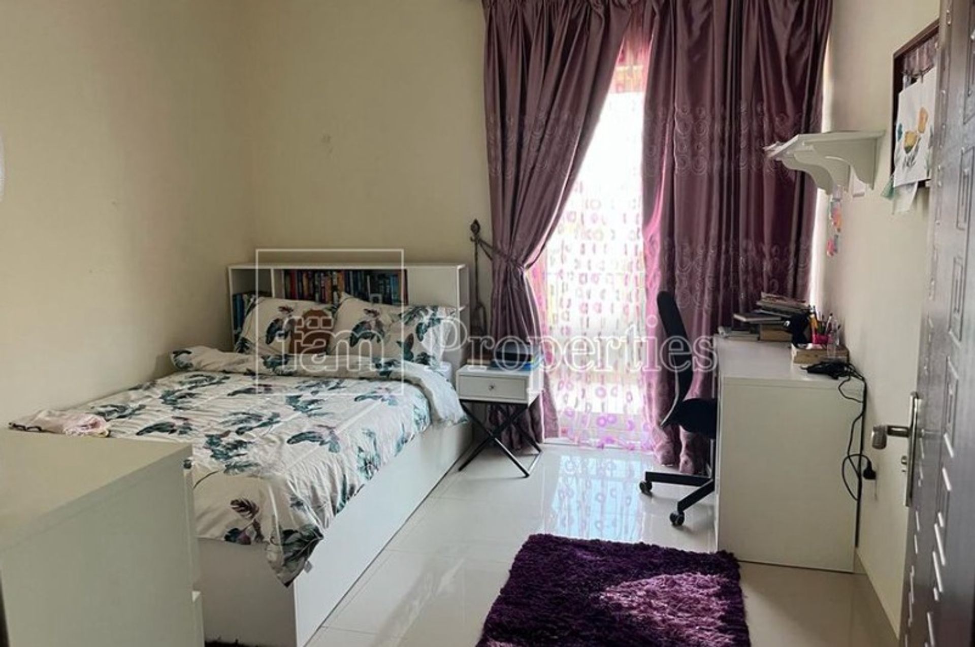 rumah dalam Dubai, Baniyas Road 11371648