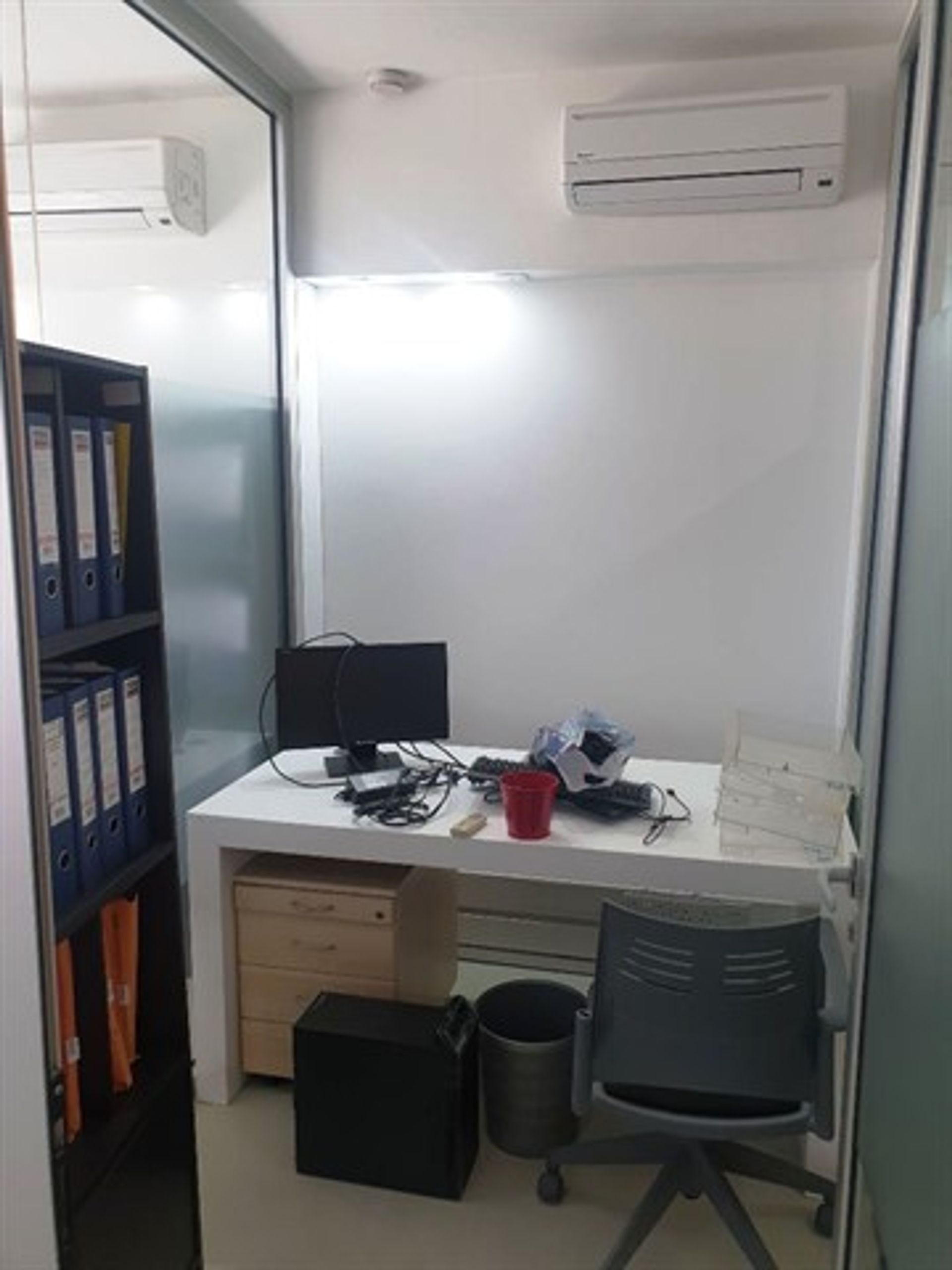 Bureau dans Strovolos, Nicosia 11371705