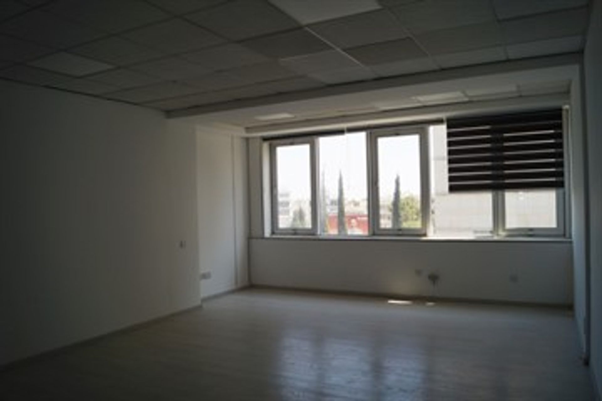 Bureau dans Strovolos, Nicosia 11372046