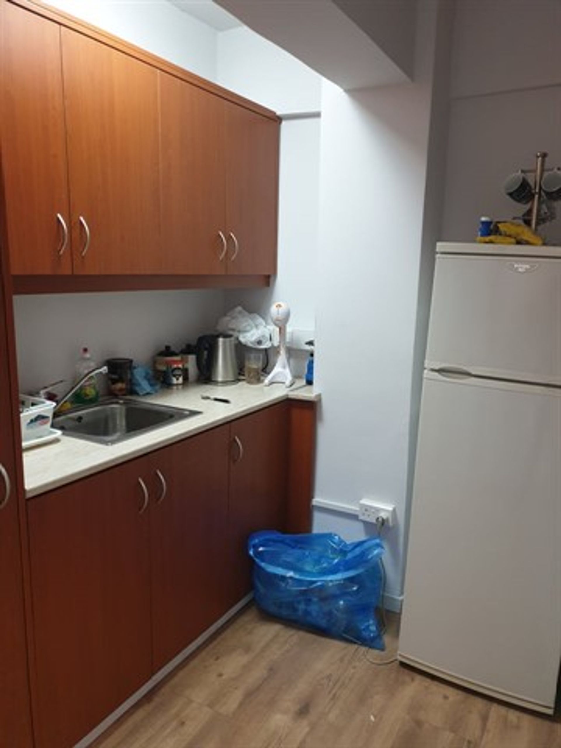 بيع بالتجزئة في Aglantzia, Nicosia 11372385