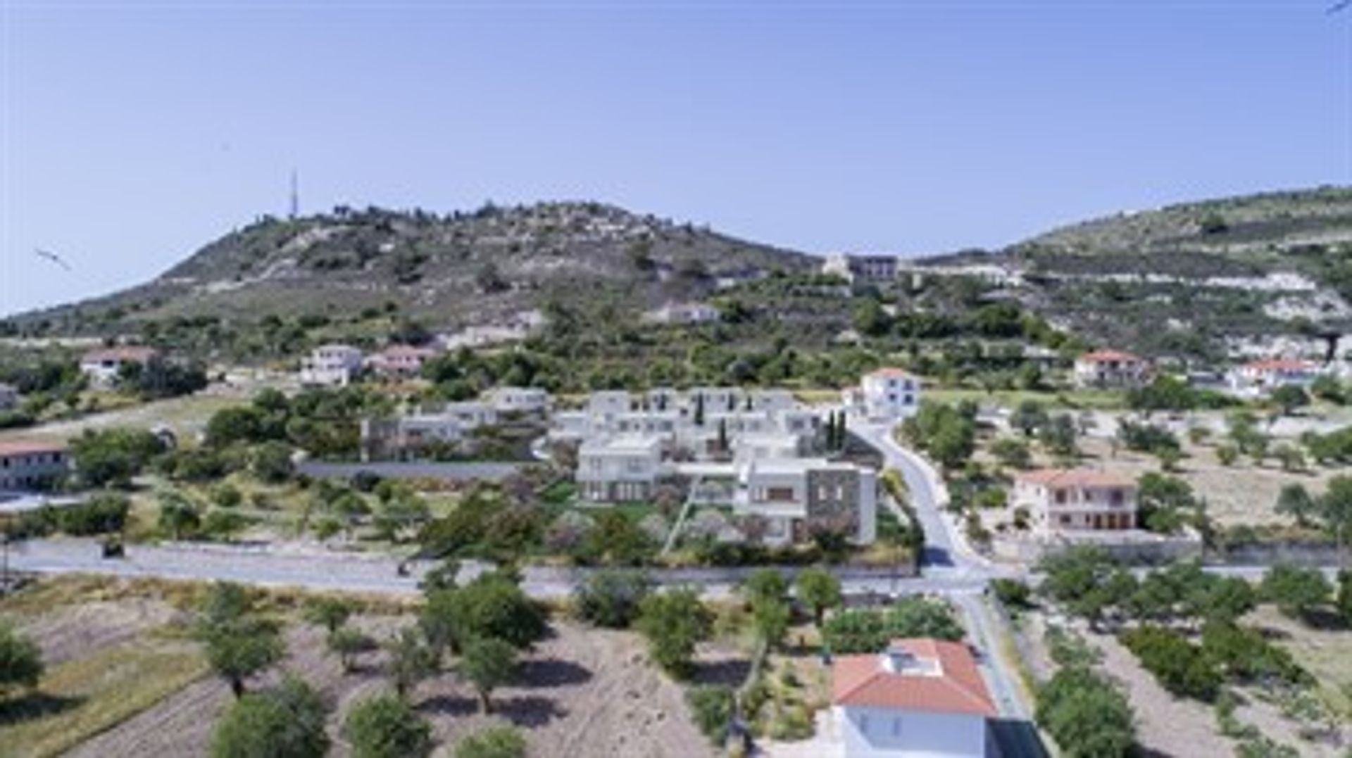 Huis in Pano Lefkara, Larnaca 11373807