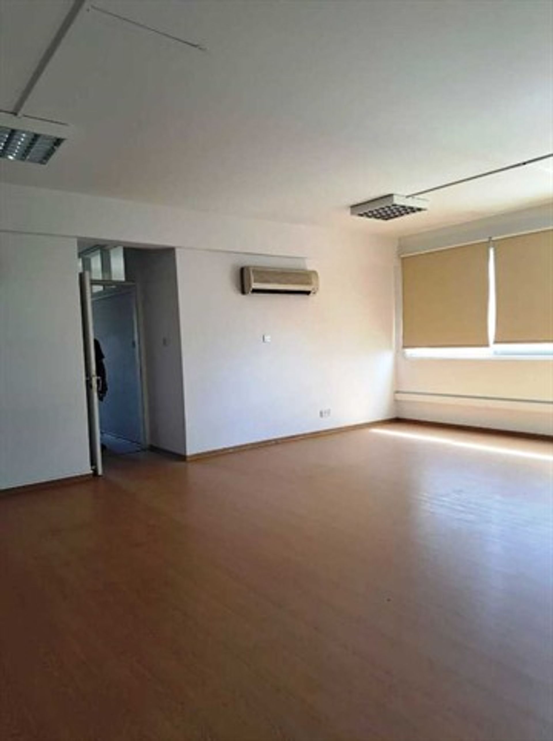 Office in Nicosia, Lefkosia 11374464