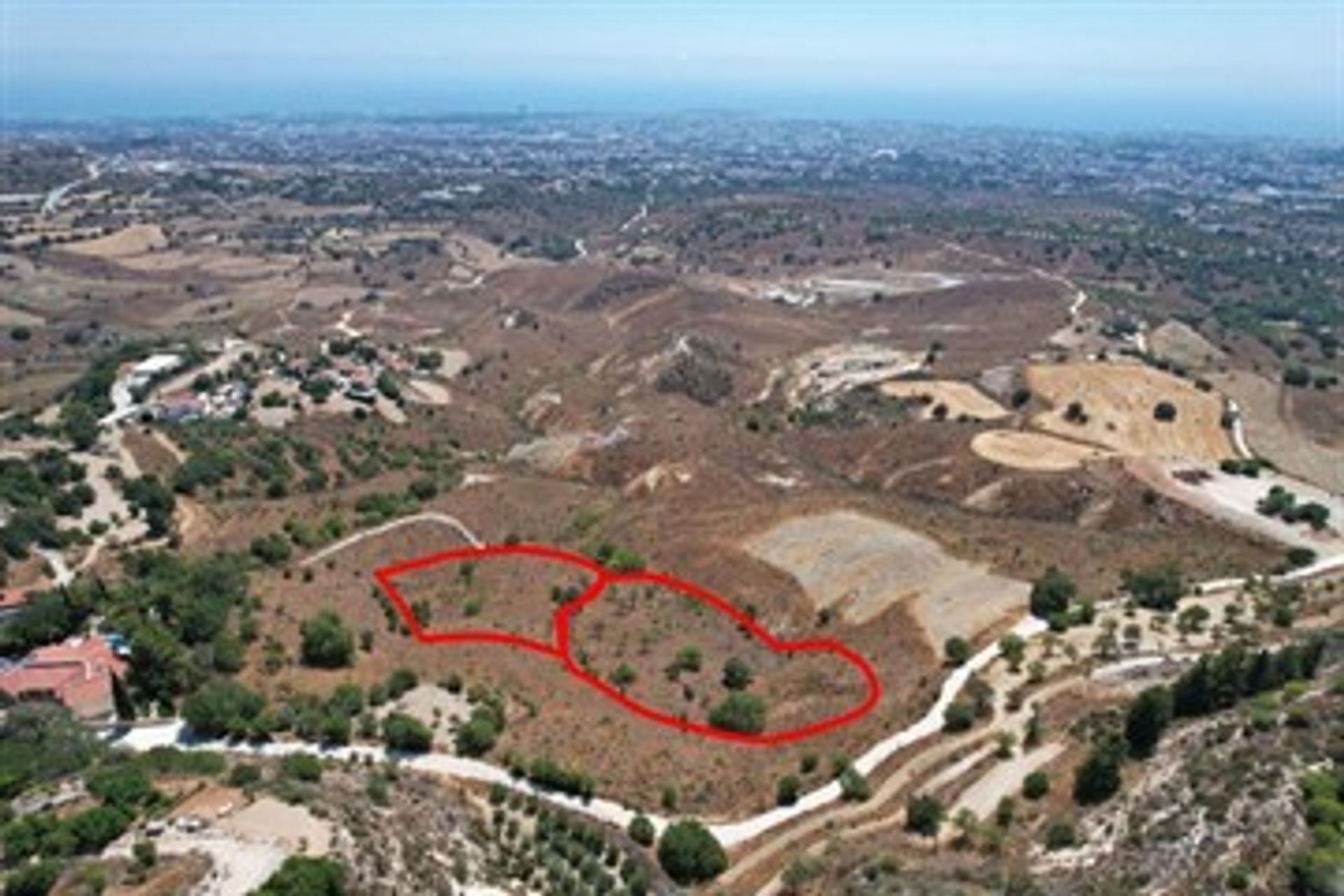 Wylądować w Mesa Chorio, Pafos 11374663