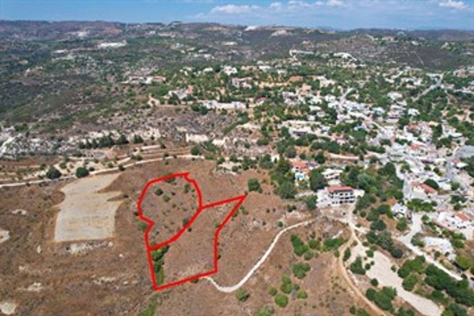 Wylądować w Mesa Chorio, Pafos 11374663