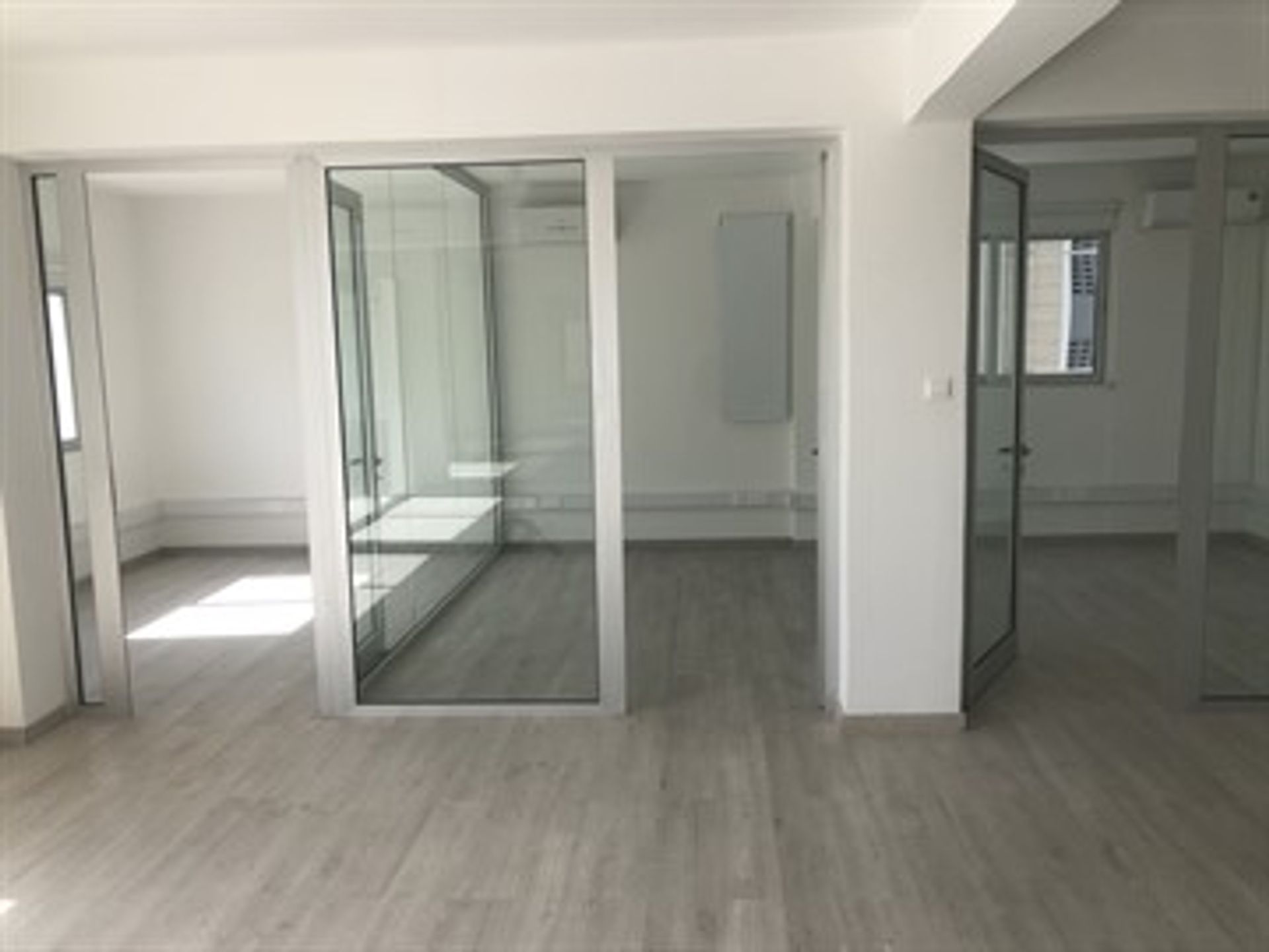 Γραφείο σε Strovolos, Nicosia 11377539