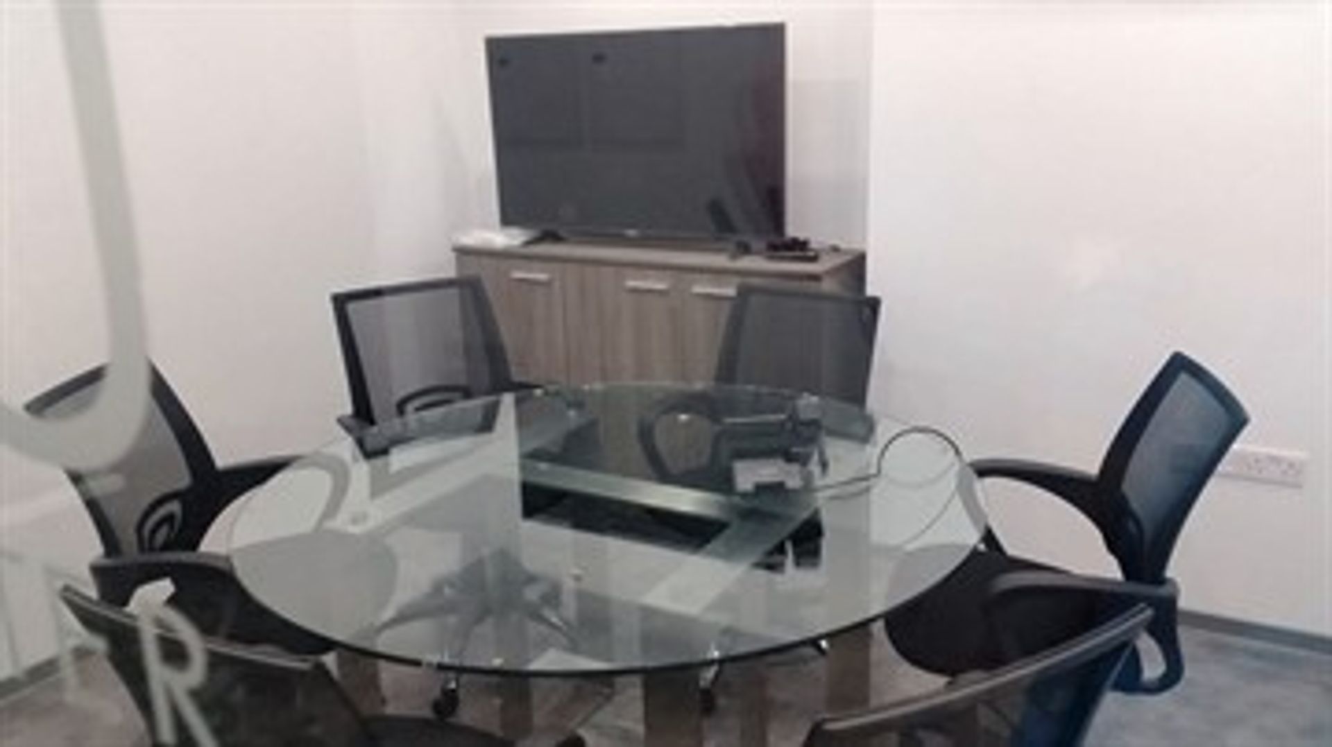 Office in Nicosia, Lefkosia 11377548