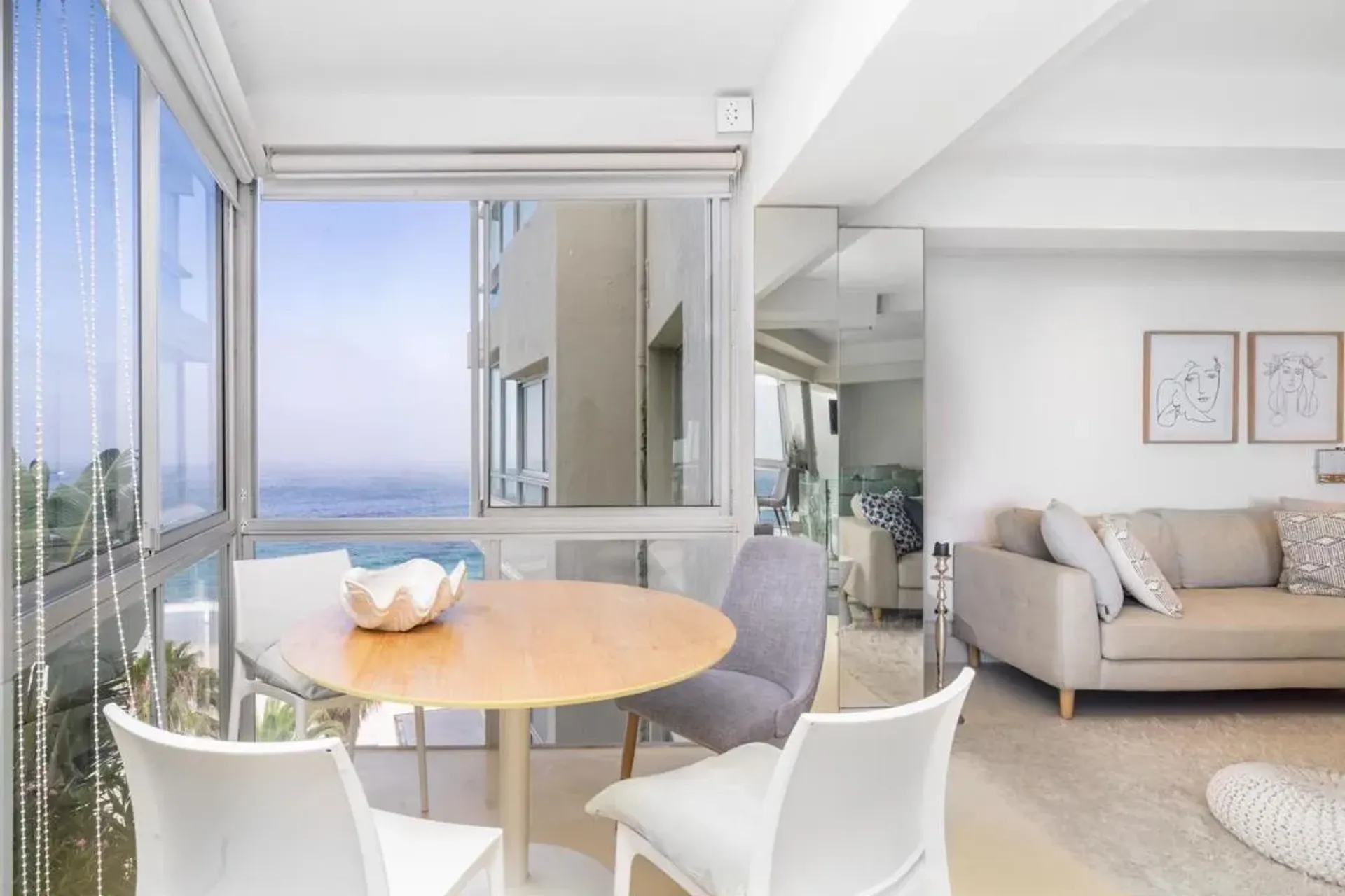 Condominium in Clifton, Western Cape 11378573