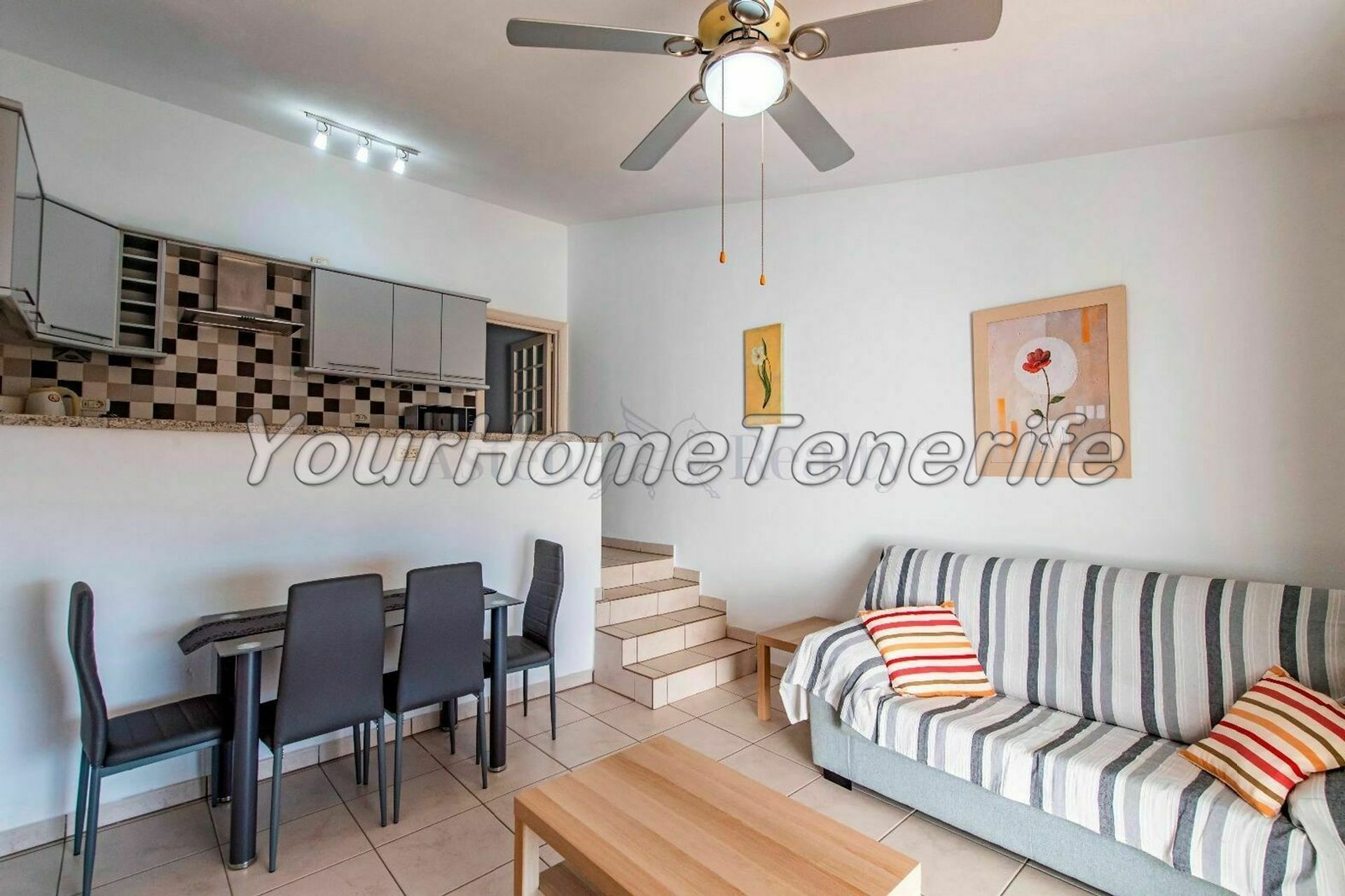 Condominium dans Adeje, Canary Islands 11378977