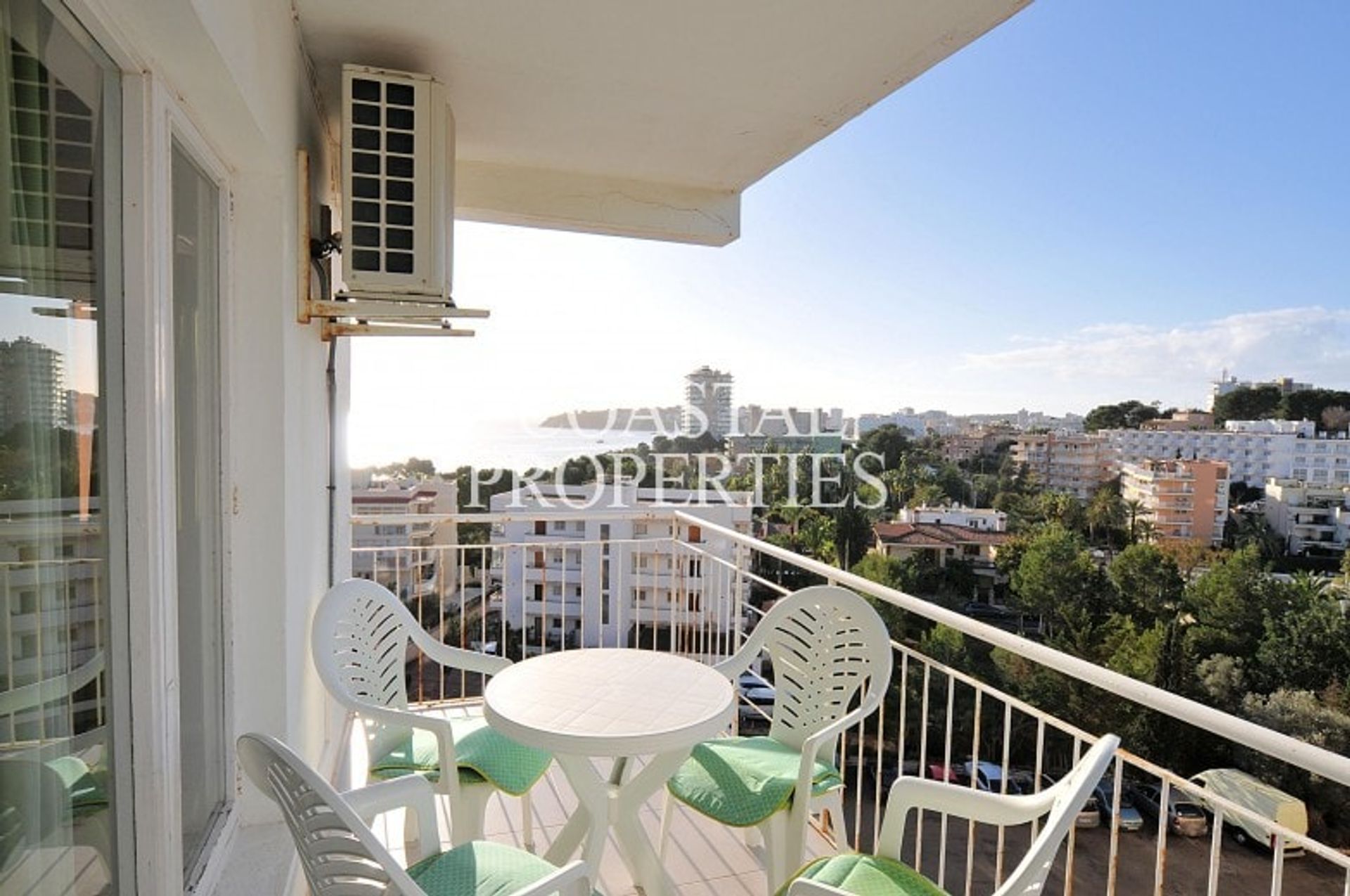 Condominium in Palmanova, Illes Balears 11380160