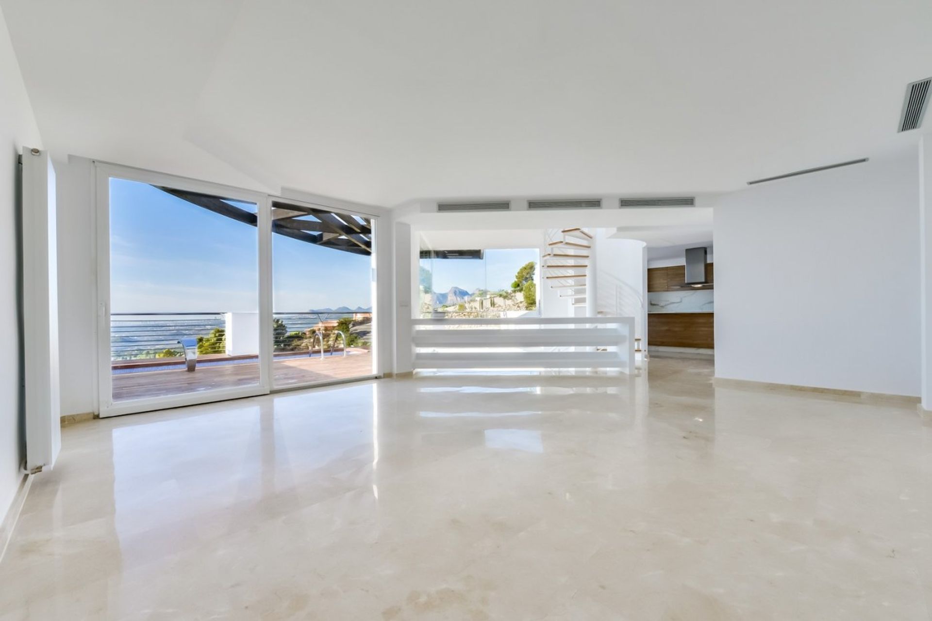 House in , Comunidad Valenciana 11381004