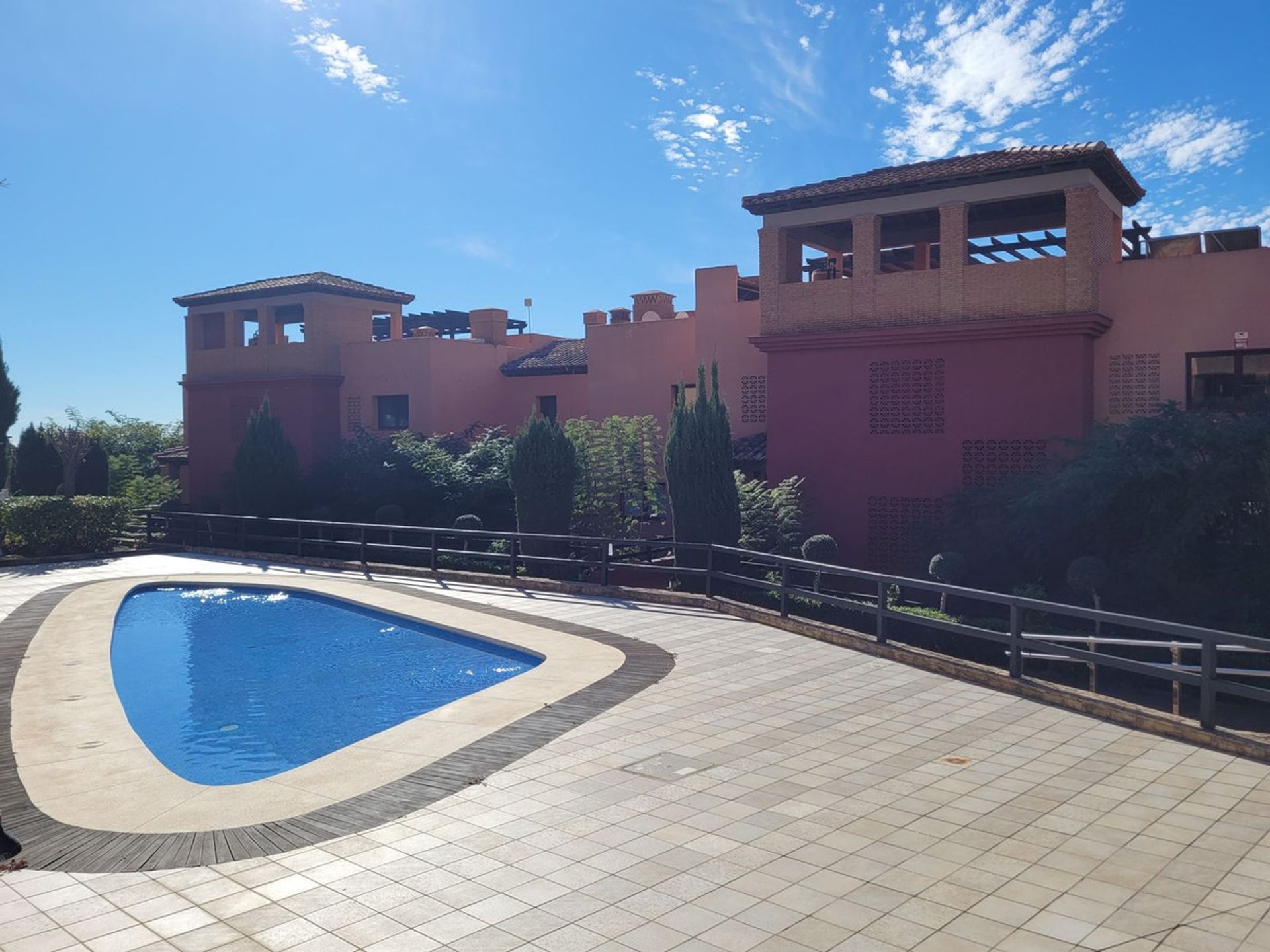 Condominio en Casares, Andalucía 11383758