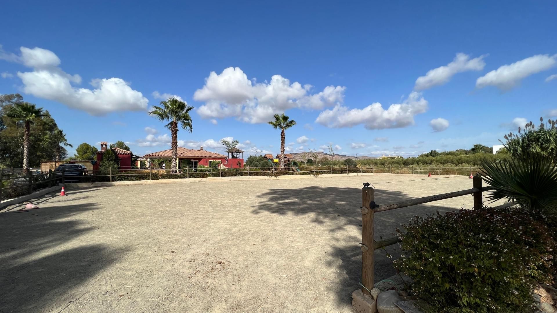 Casa nel Alhaurín el Grande, Andalucía 11384137