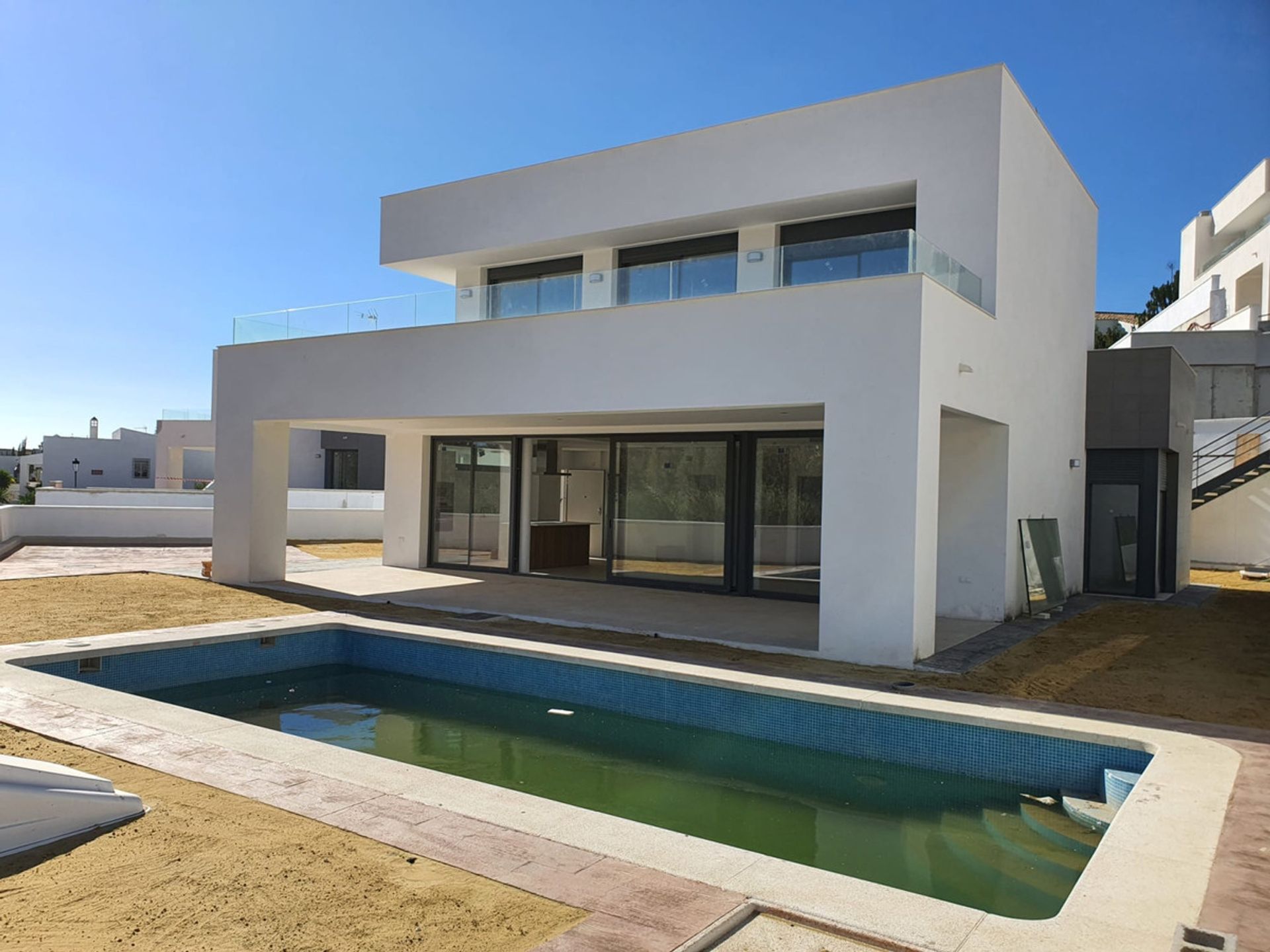 rumah dalam Castillo de Sabinillas, Andalusia 11386690