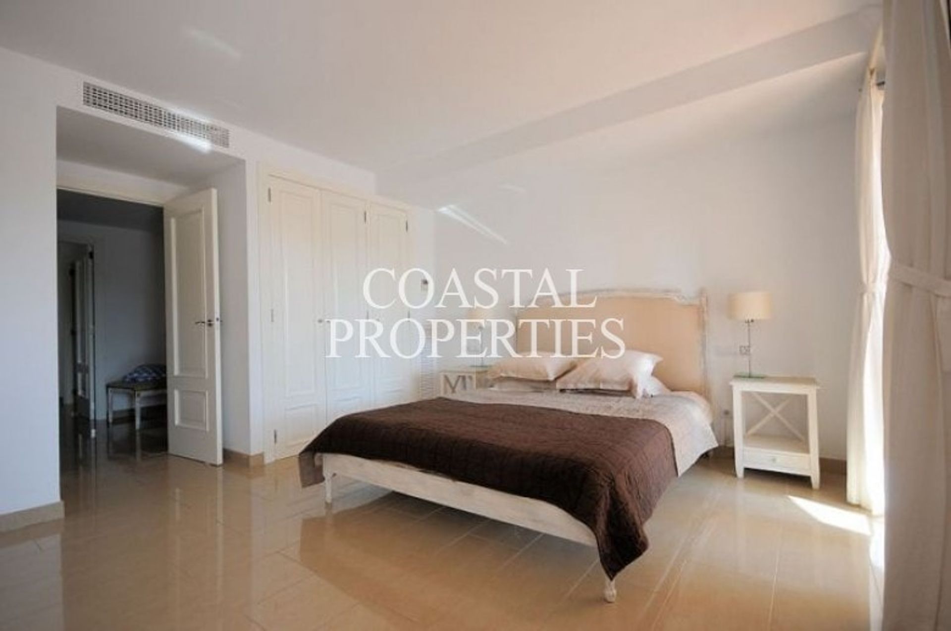 Condominium in Santa Ponça, Illes Balears 11387157