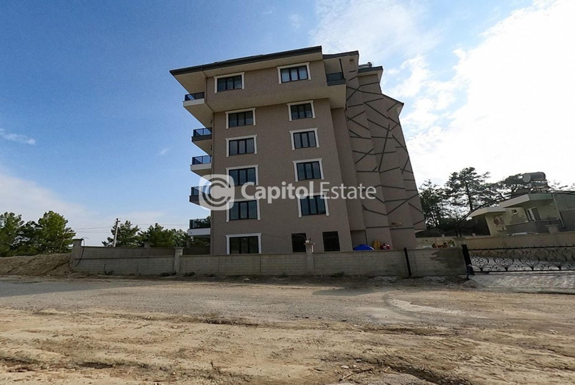 Condominio nel Avsallar, Antalya 11387805