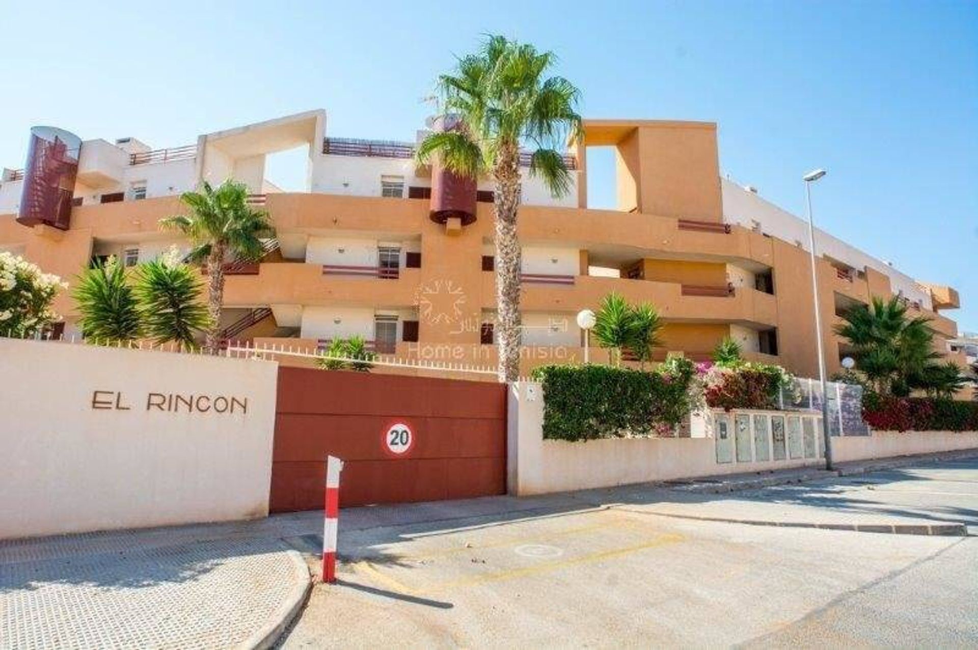 Condominium dans Torrevieja, Valence 11389172