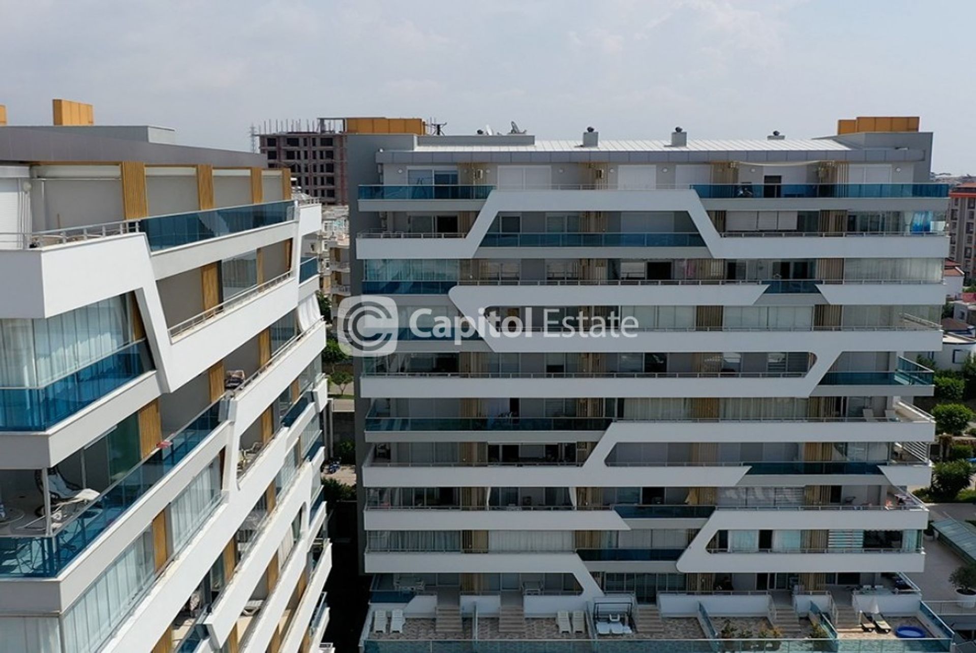 Condominium dans Avsallar, Antalya 11389599