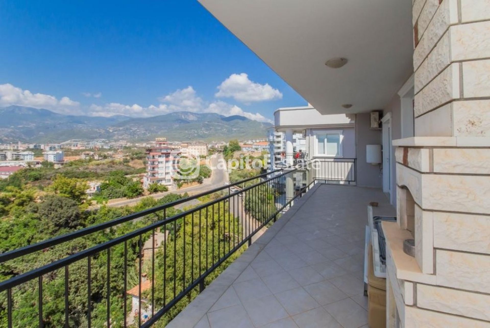 Condominium dans , Antalya 11389606