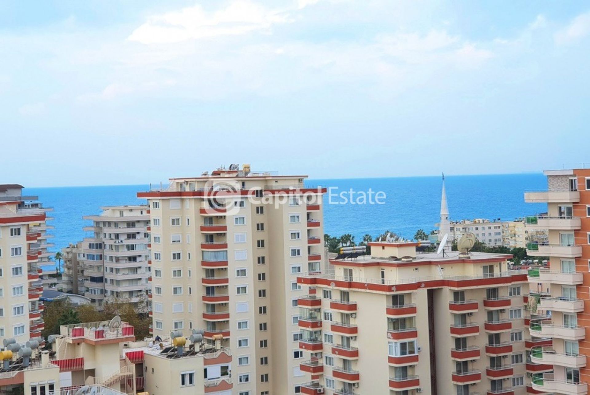 Condominio en Mahmutlar, Antalya 11389616