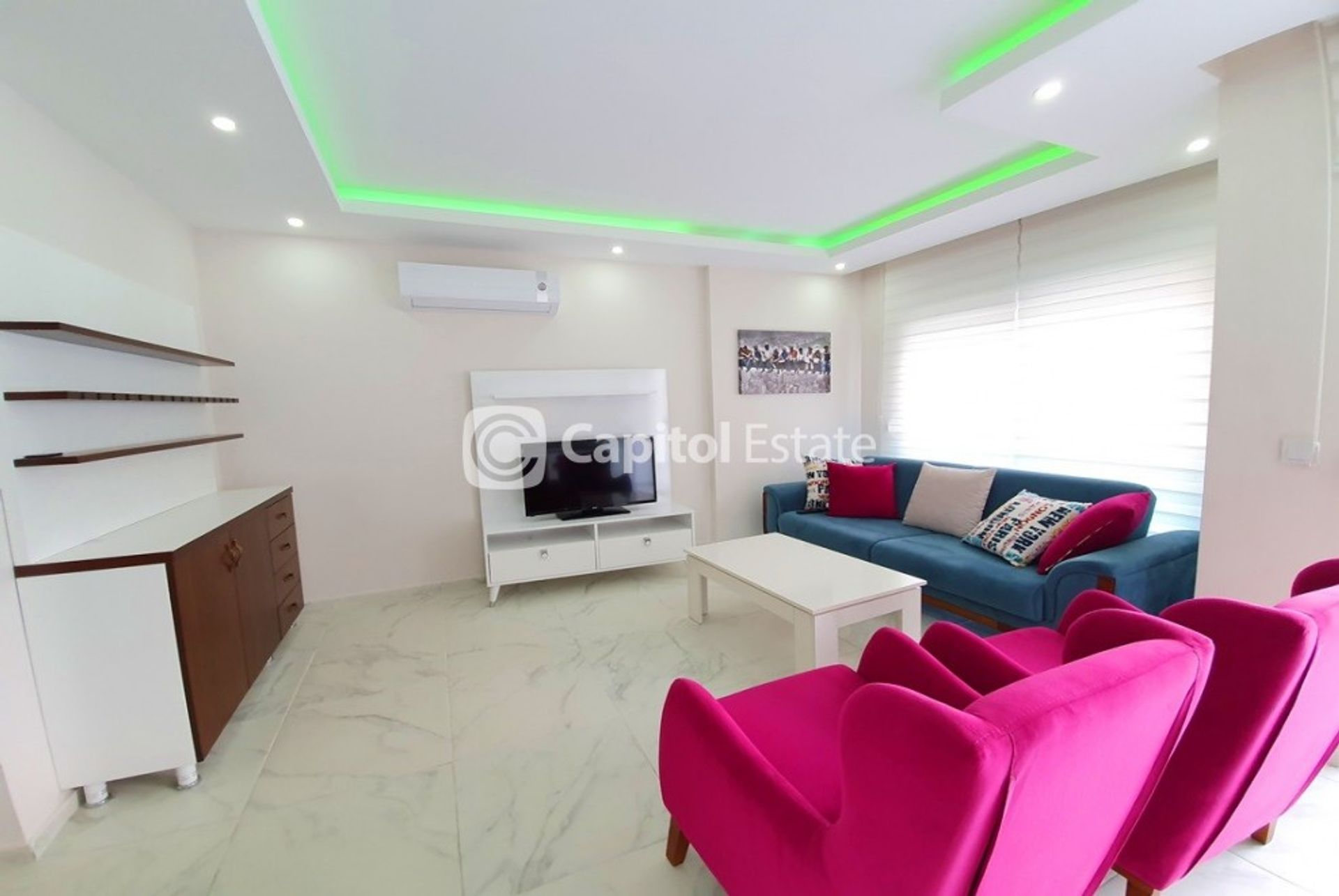 Condominio en Mahmutlar, Antalya 11389616