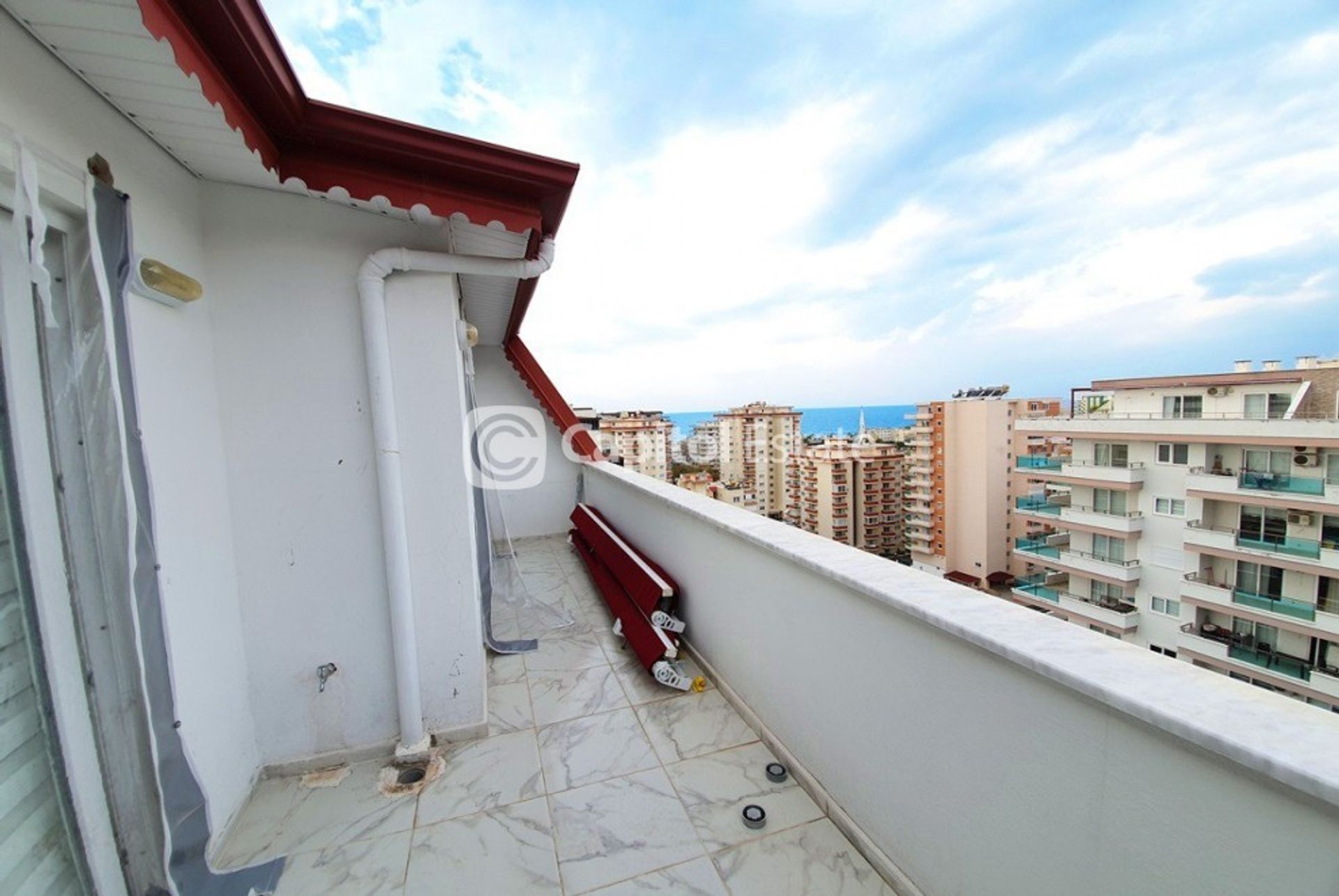 Condominio en Mahmutlar, Antalya 11389616