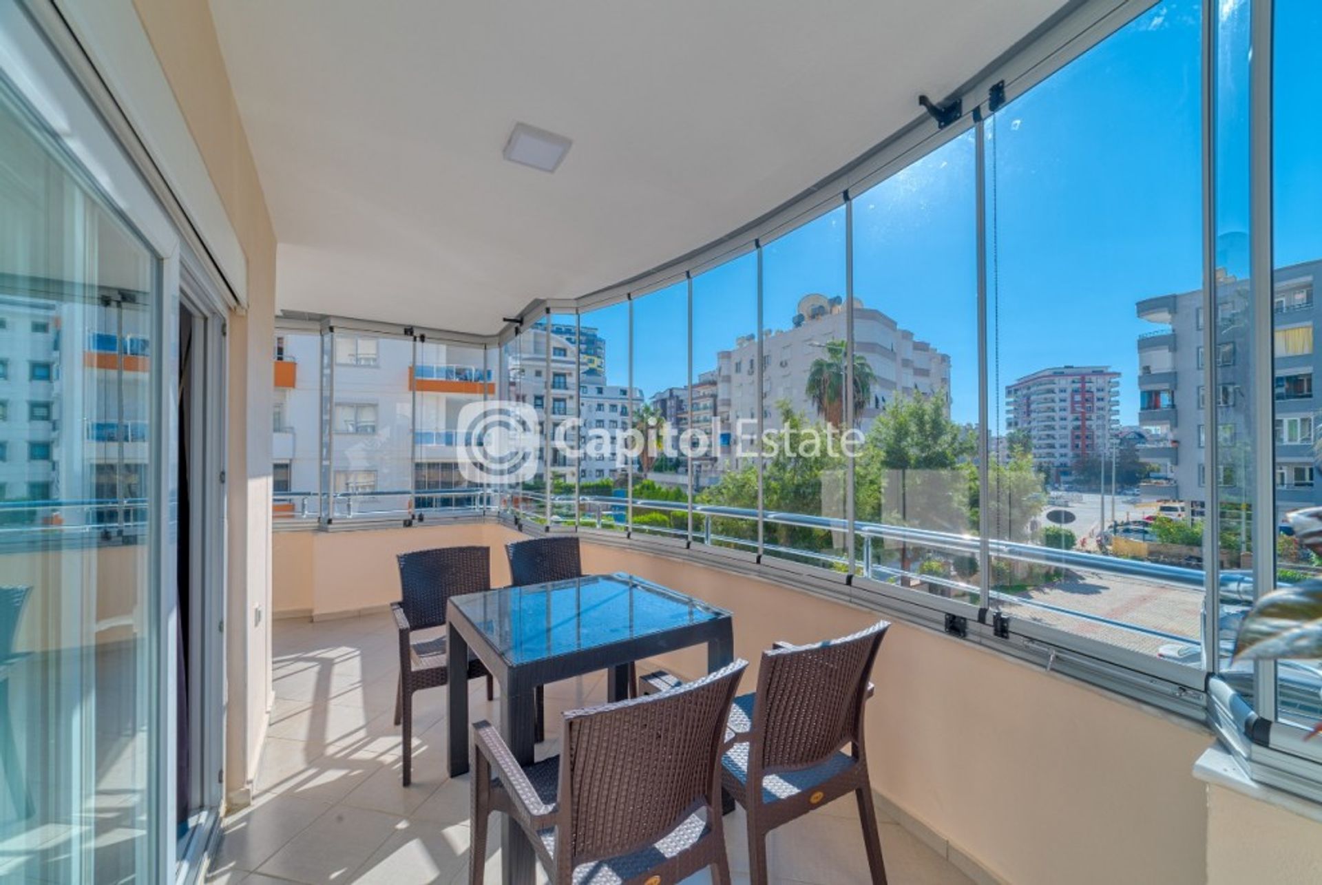 Condominium dans Mahmutlar, Antalya 11389678