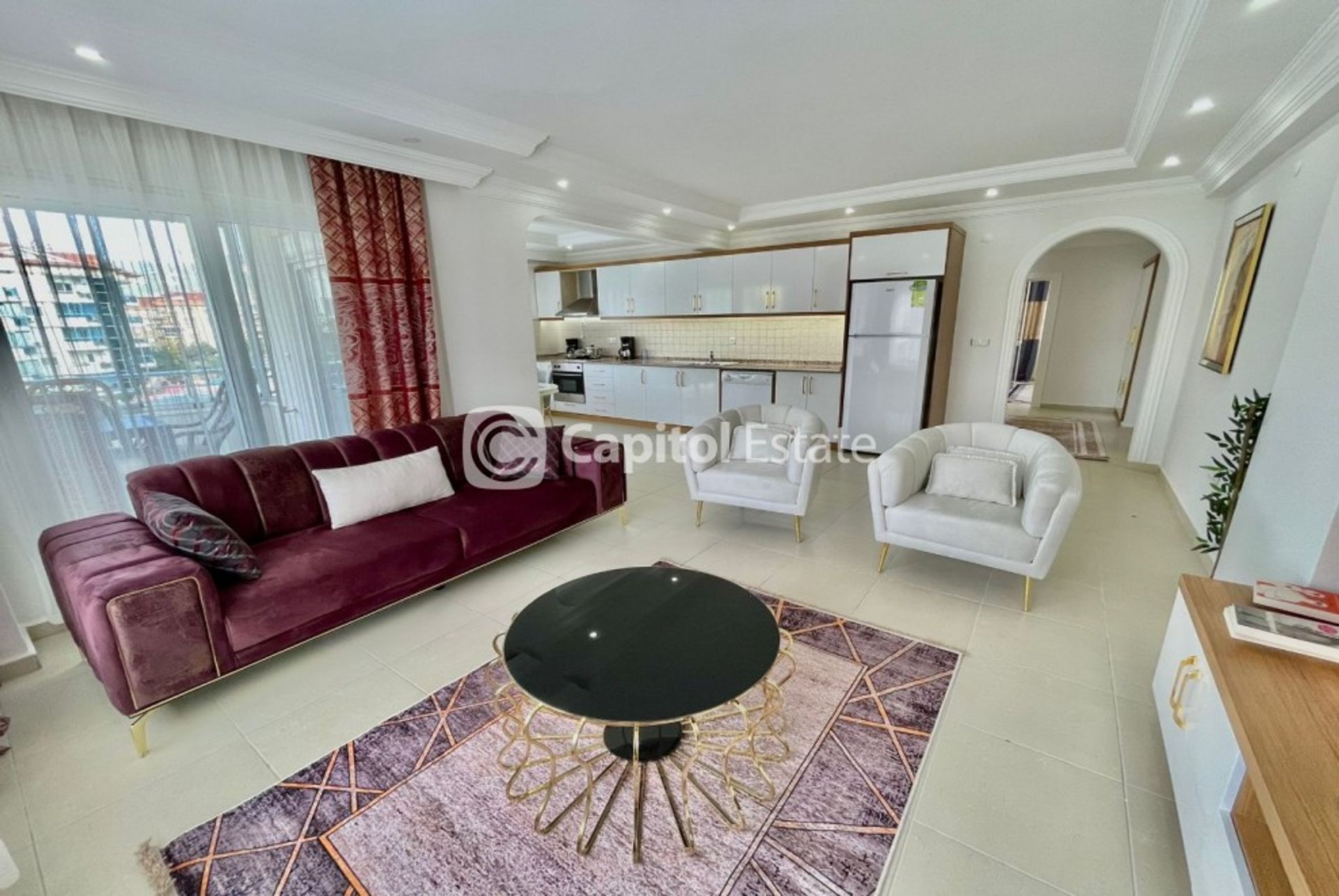 Condominio en Oba, Antalya 11389688