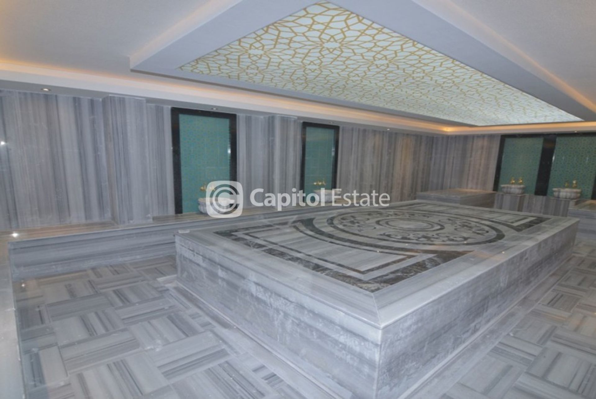 Condominio nel Alanya, Antalya 11389712