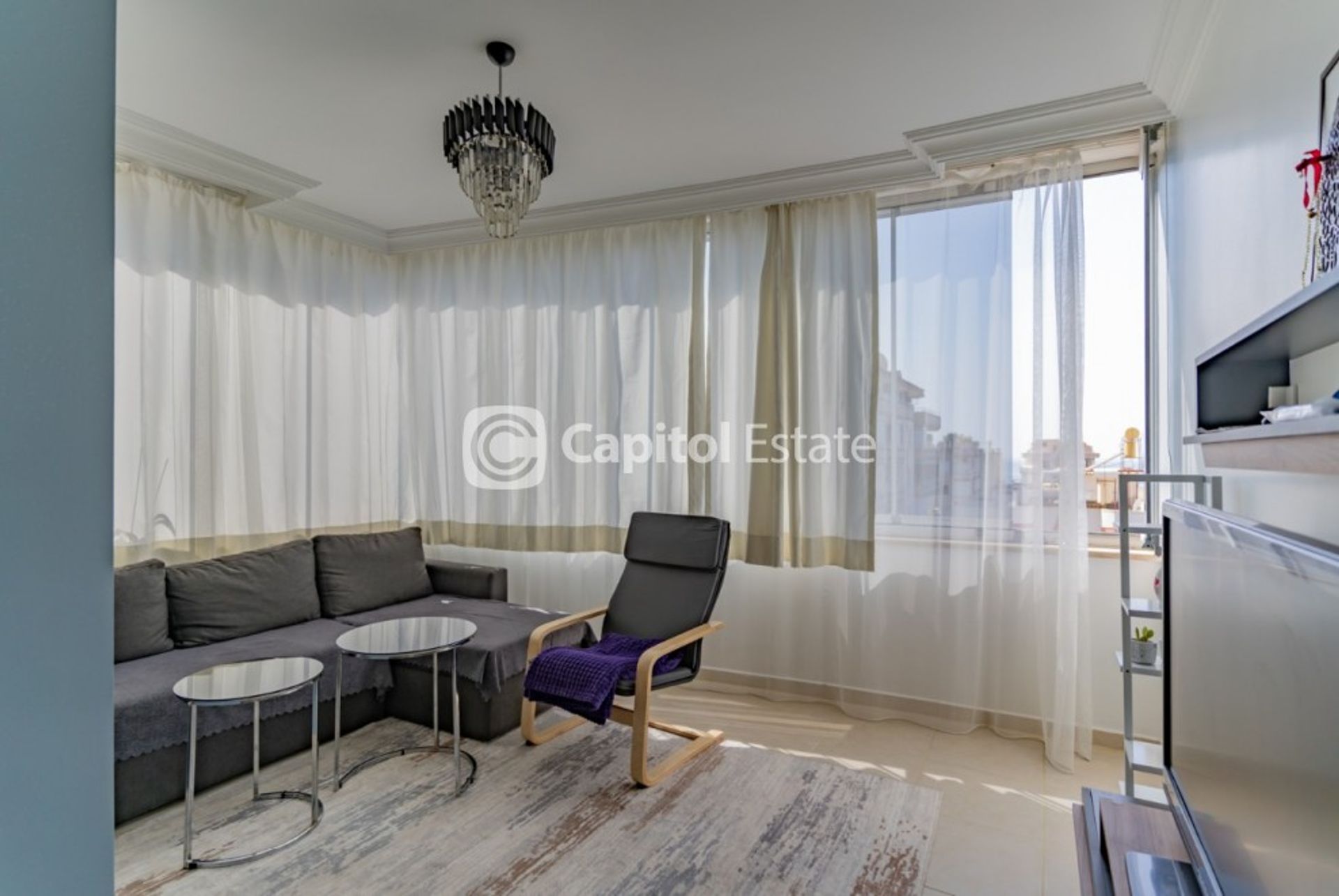 Condominio en Mahmutlar, Antalya 11389805