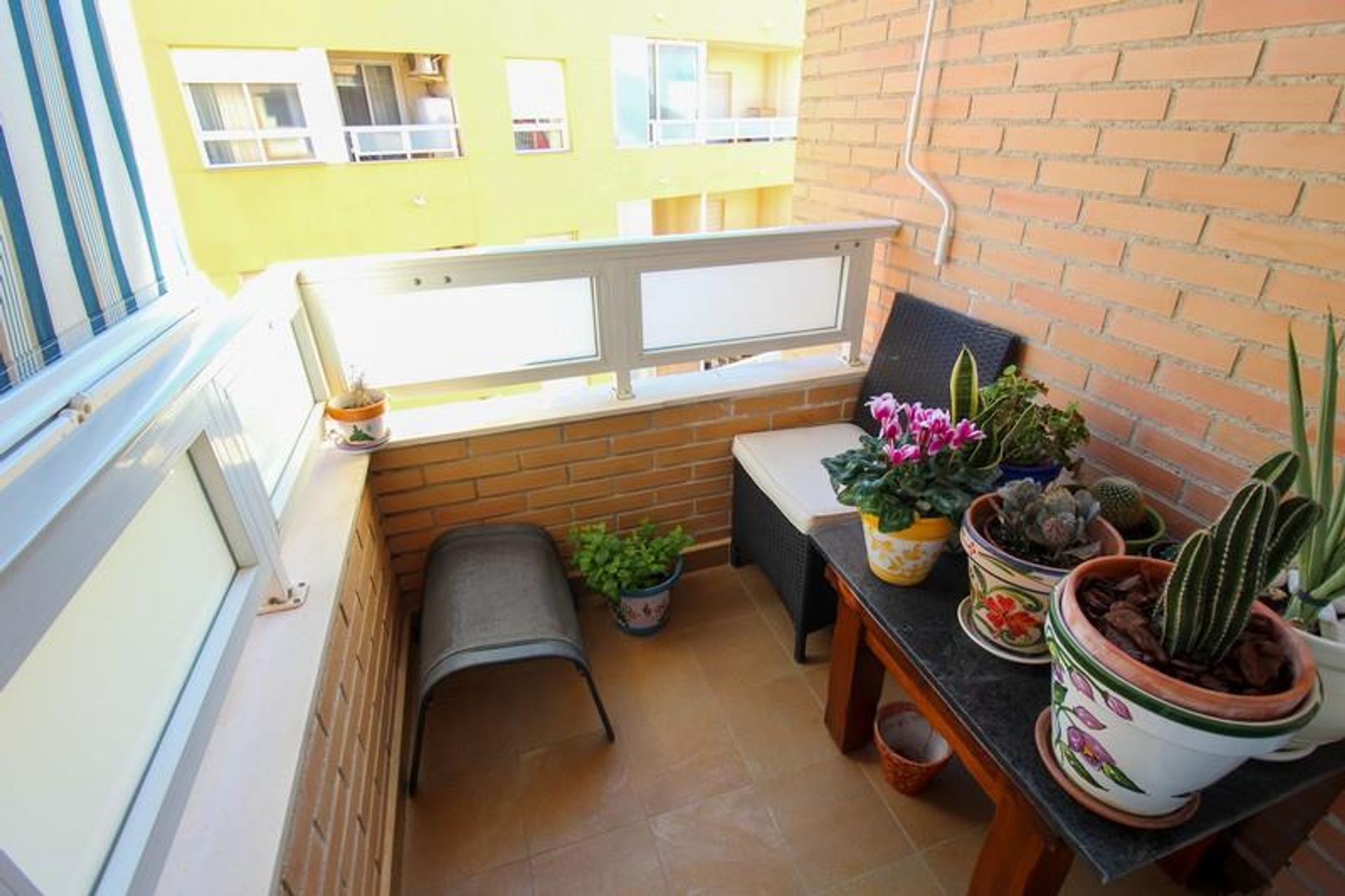 Condominium in Almoradí, Comunidad Valenciana 11389954