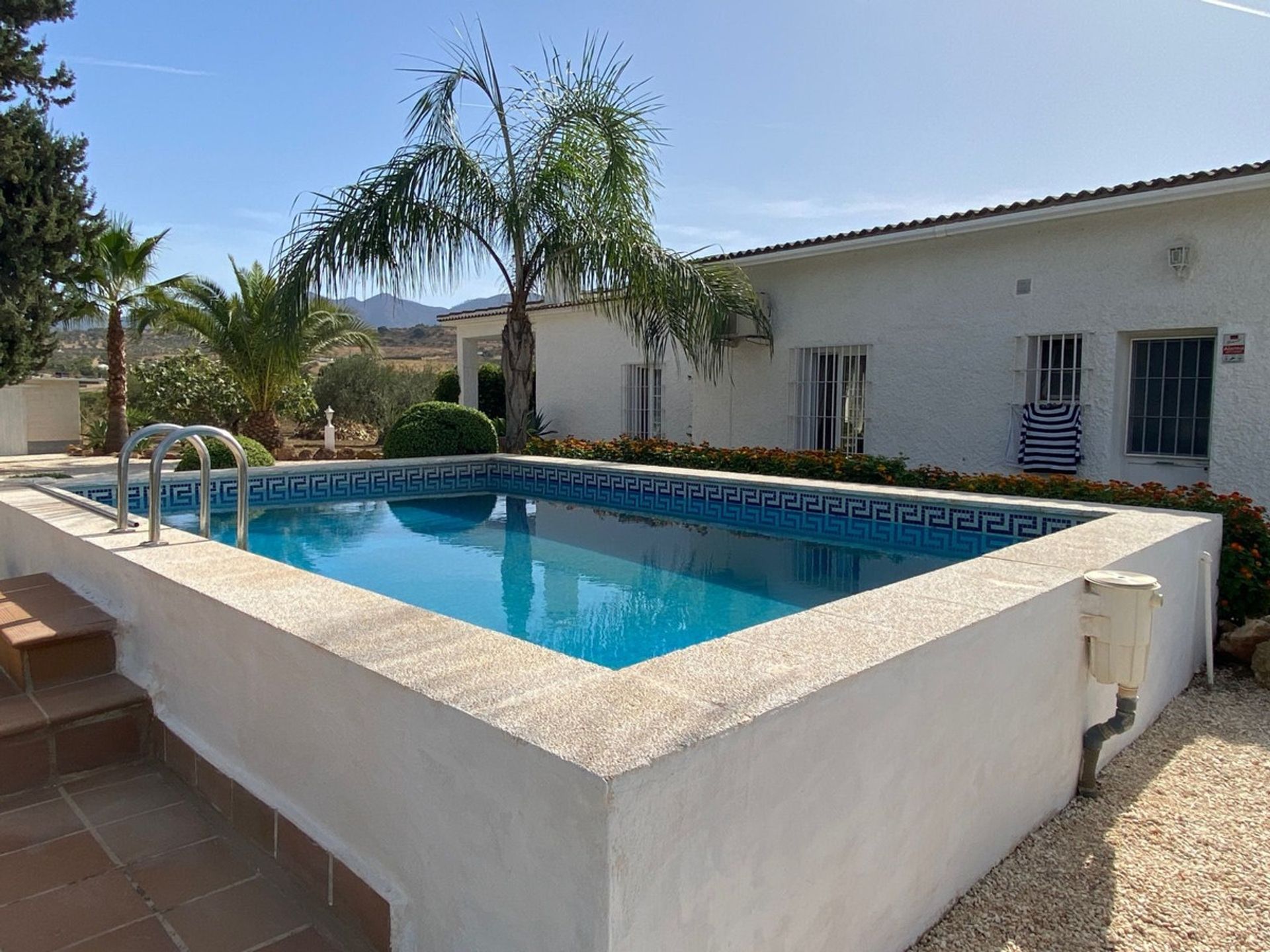 House in Alhaurin el Grande, Andalusia 11390010