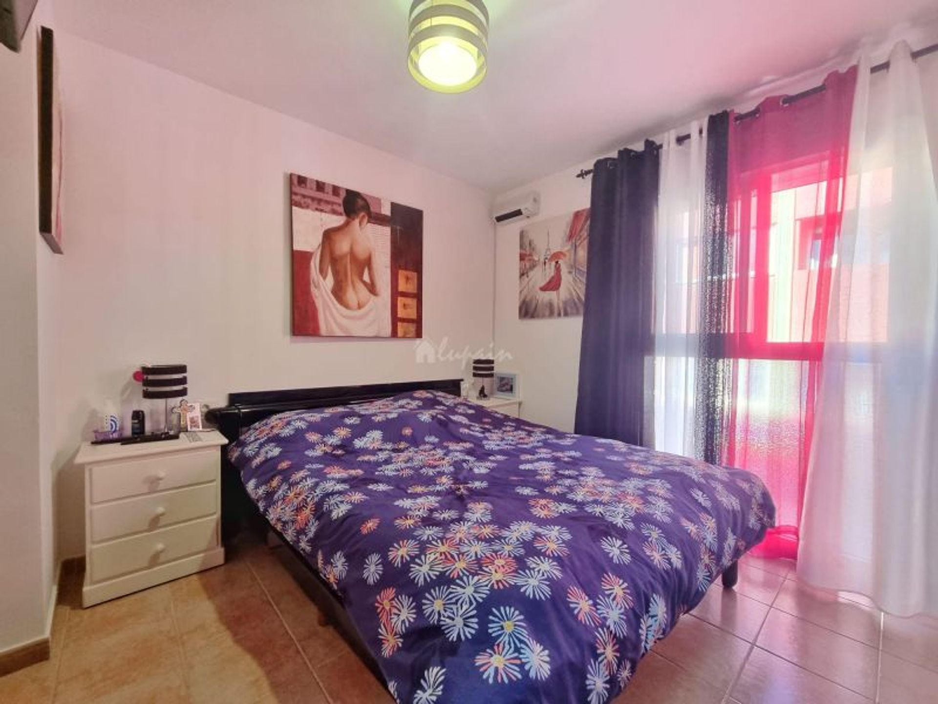 Condominium dans San Isidro, Canarias 11390667