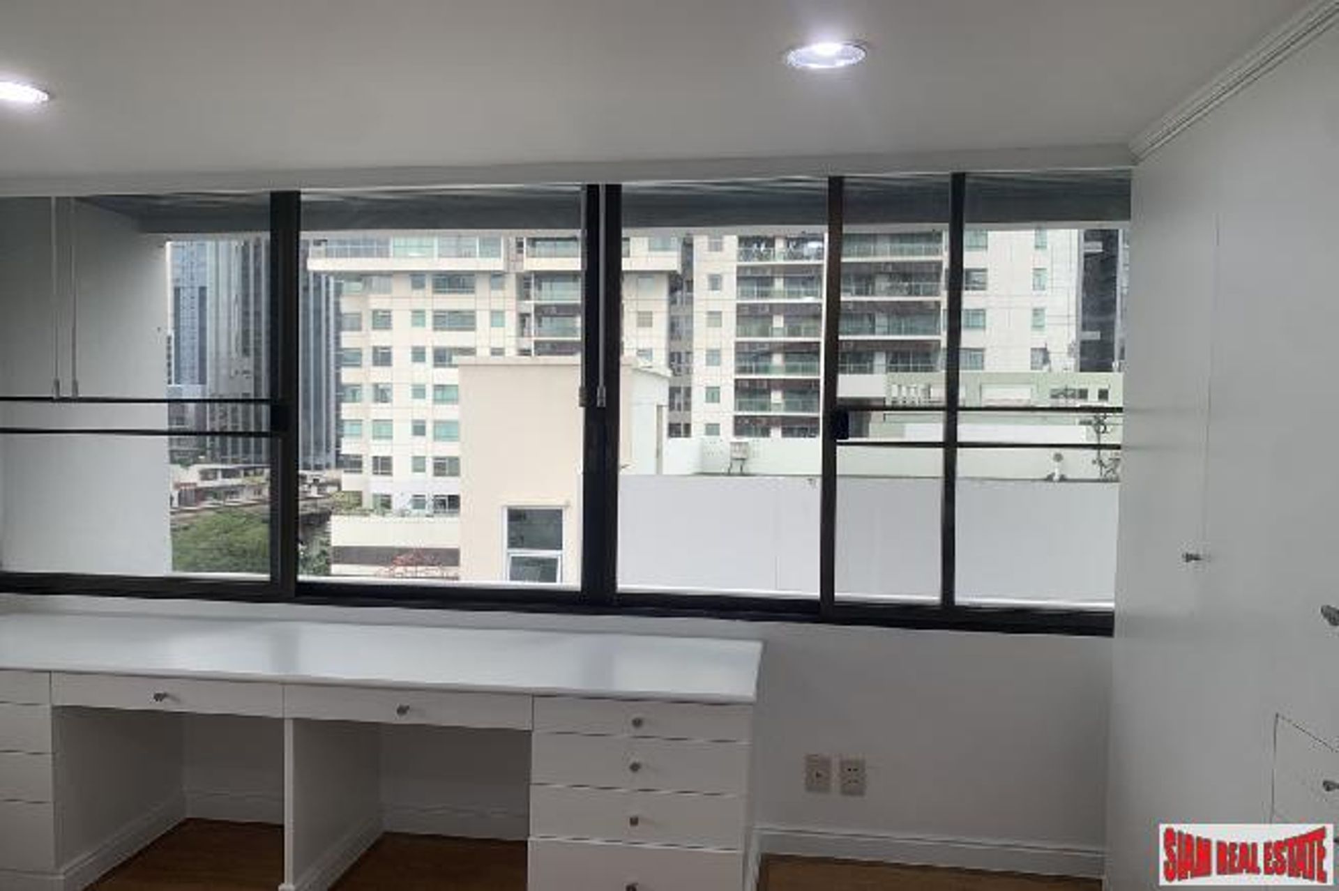 Condominium dans Watthana, Krung Thep Maha Nakhon 11391208