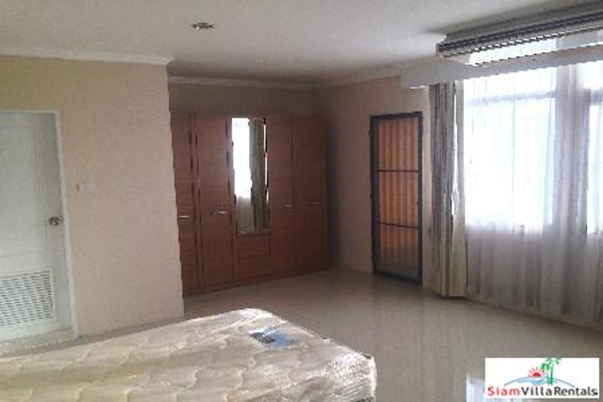 Condominium in , Krung Thep Maha Nakhon 11391241