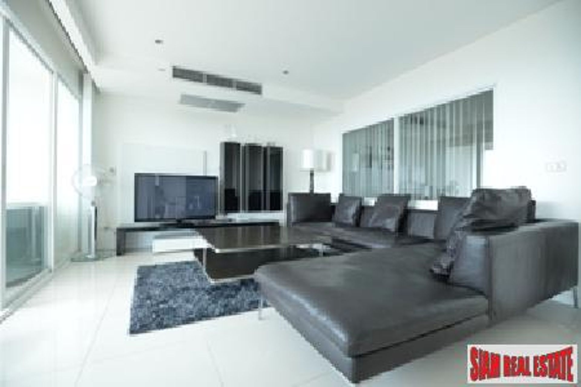 Condominium dans Ban Kata, Phuket 11391356