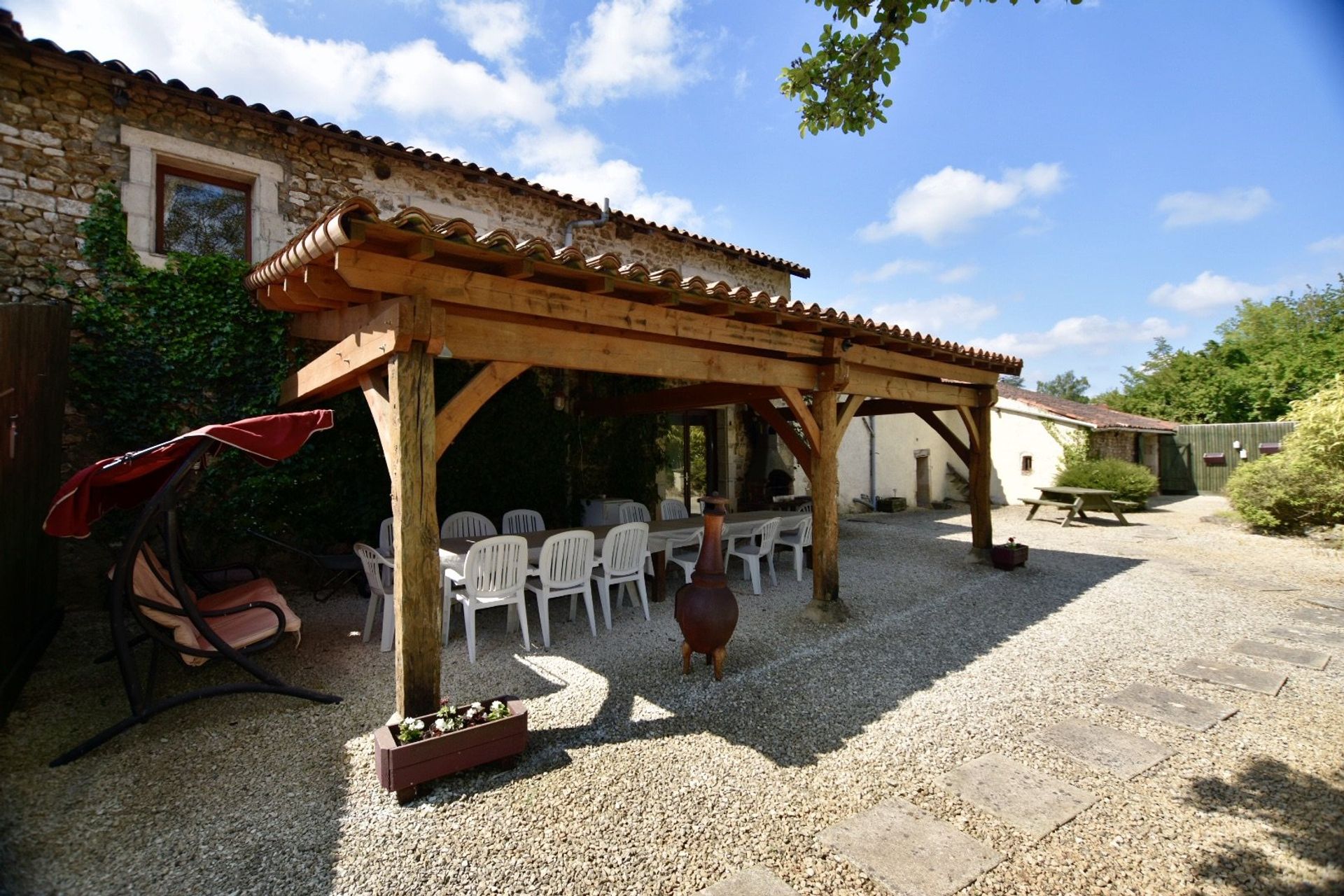 Other in La Chapelle-Pouilloux, Nouvelle-Aquitaine 11392393