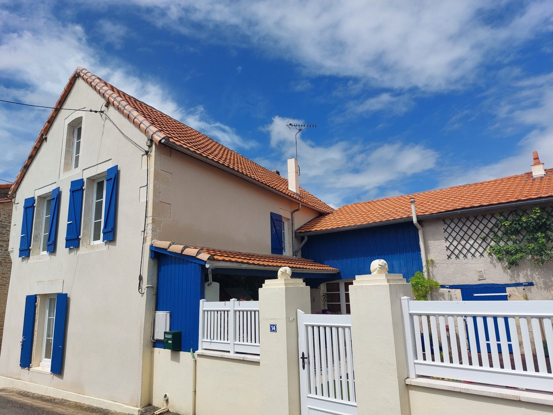 House in Ruffec, Nouvelle-Aquitaine 11392517