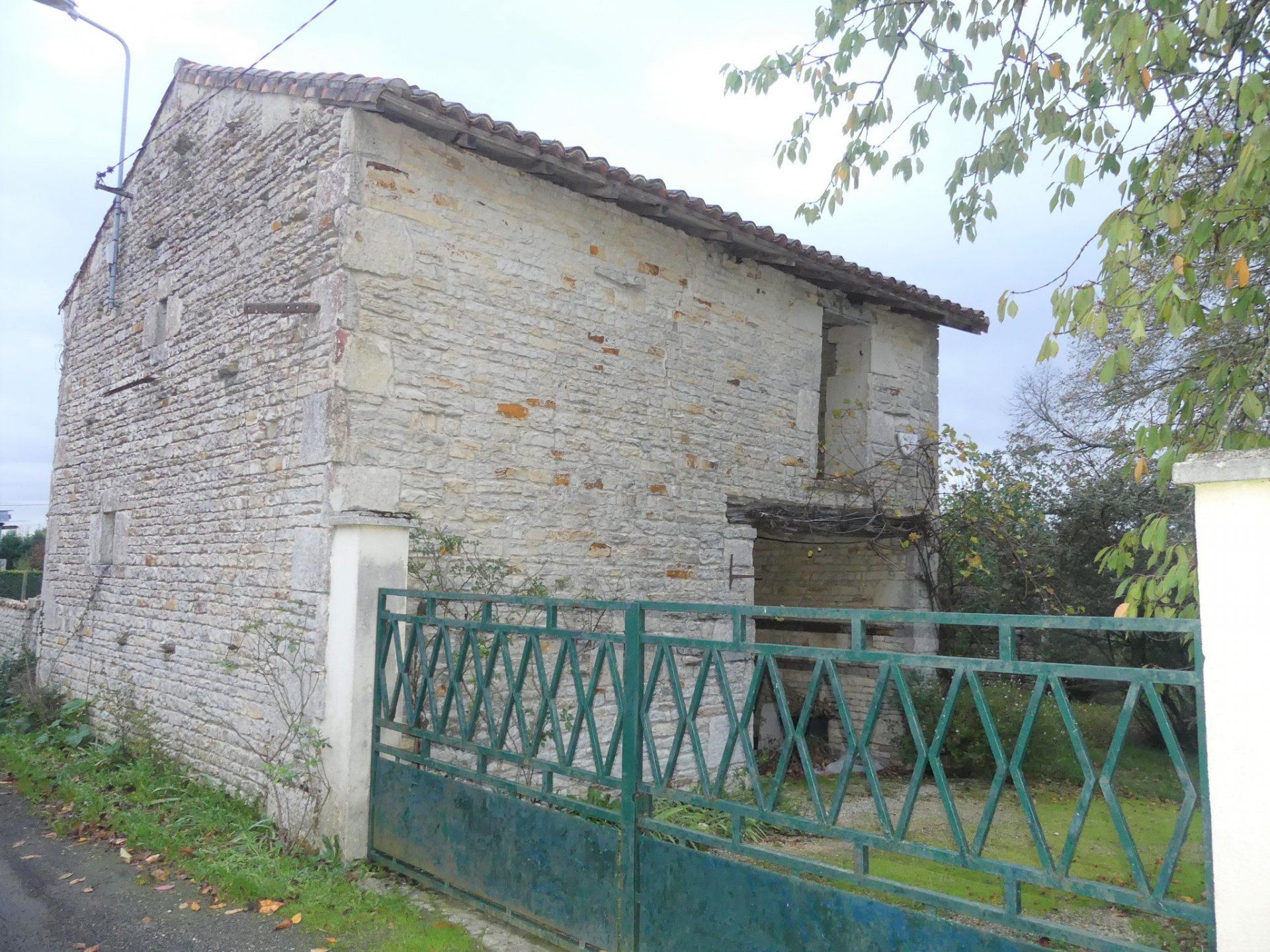 casa en Loubillé, Nouvelle-Aquitaine 11392526