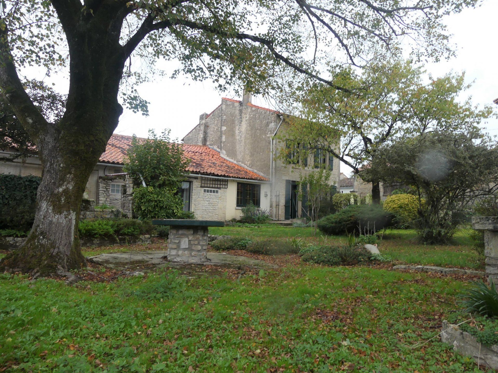 casa en Loubillé, Nouvelle-Aquitaine 11392526