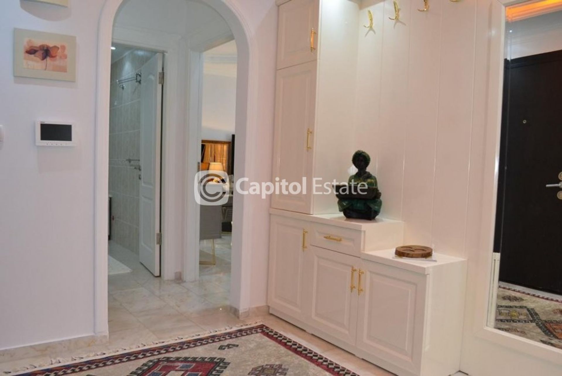 Condominio en Mahmutlar, Antalya 11393306