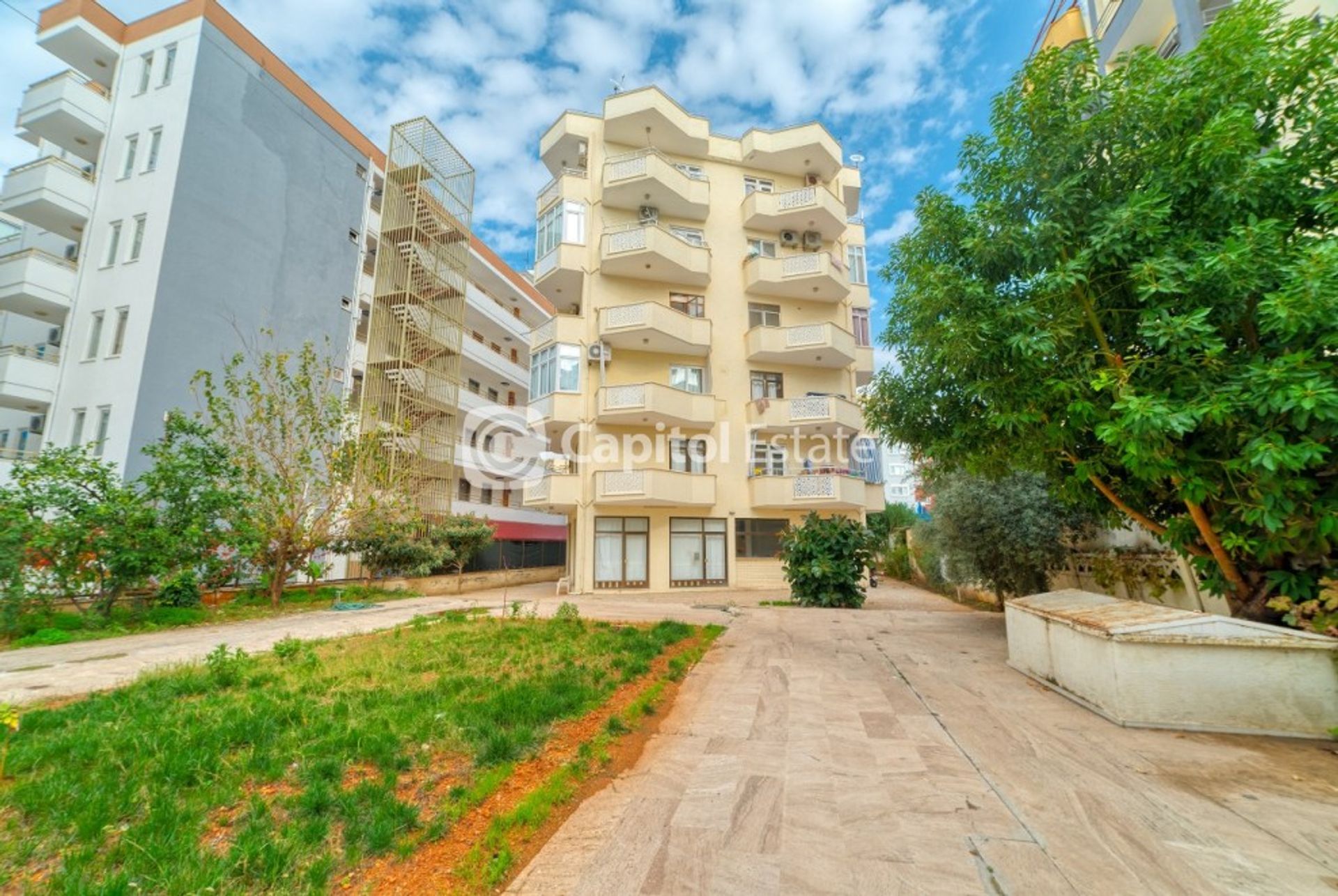 Condominium in Kestel, Antalya 11393312