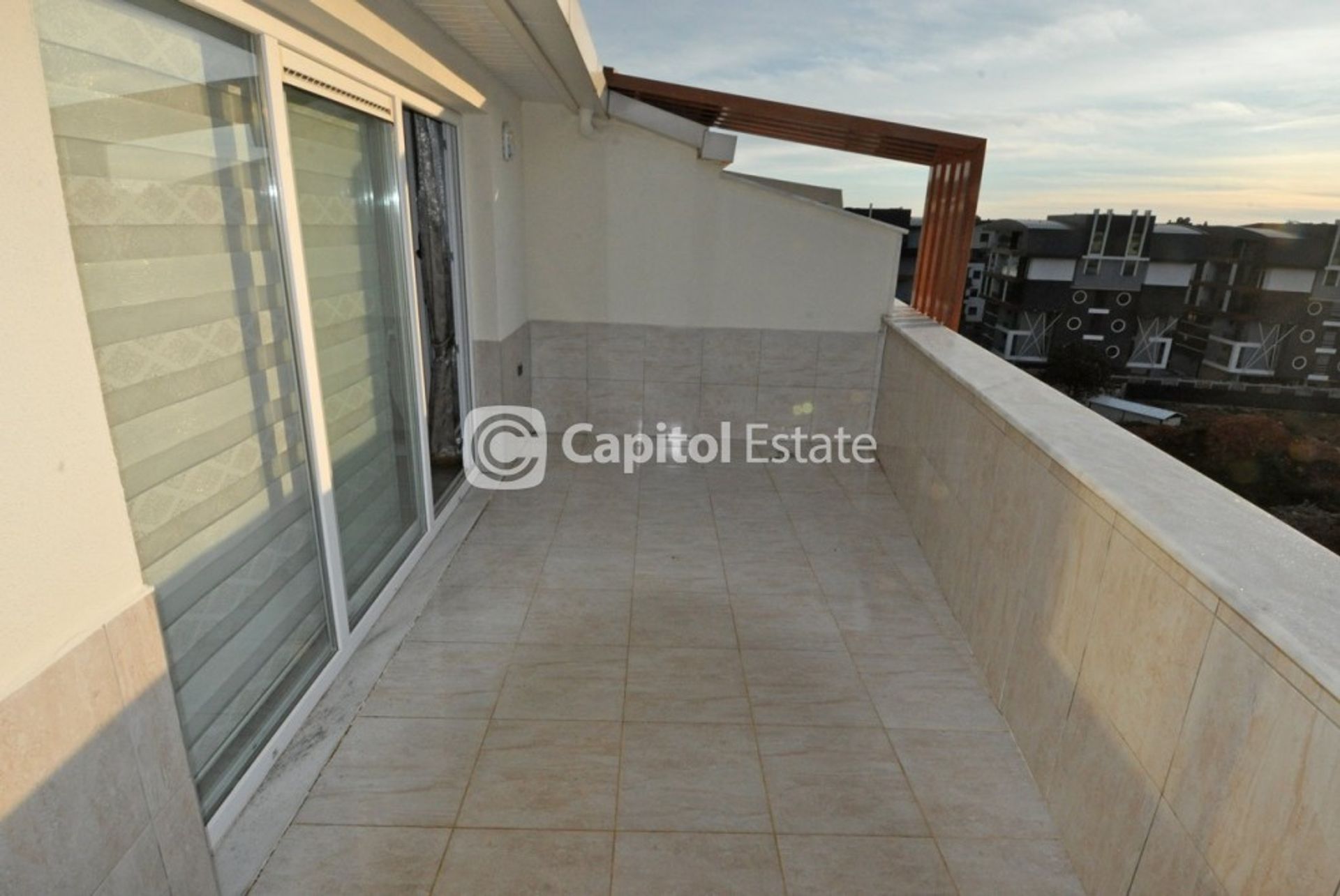 Condominio nel Oba, Antalya 11393358