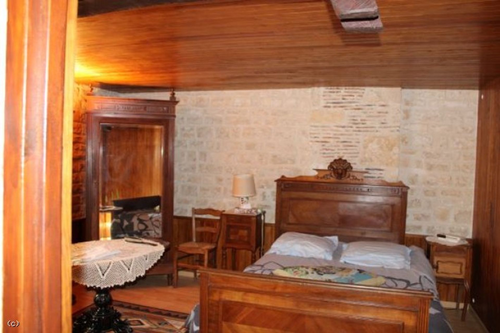 casa en Aunac-sur-Charente, Nouvelle-Aquitaine 11393377