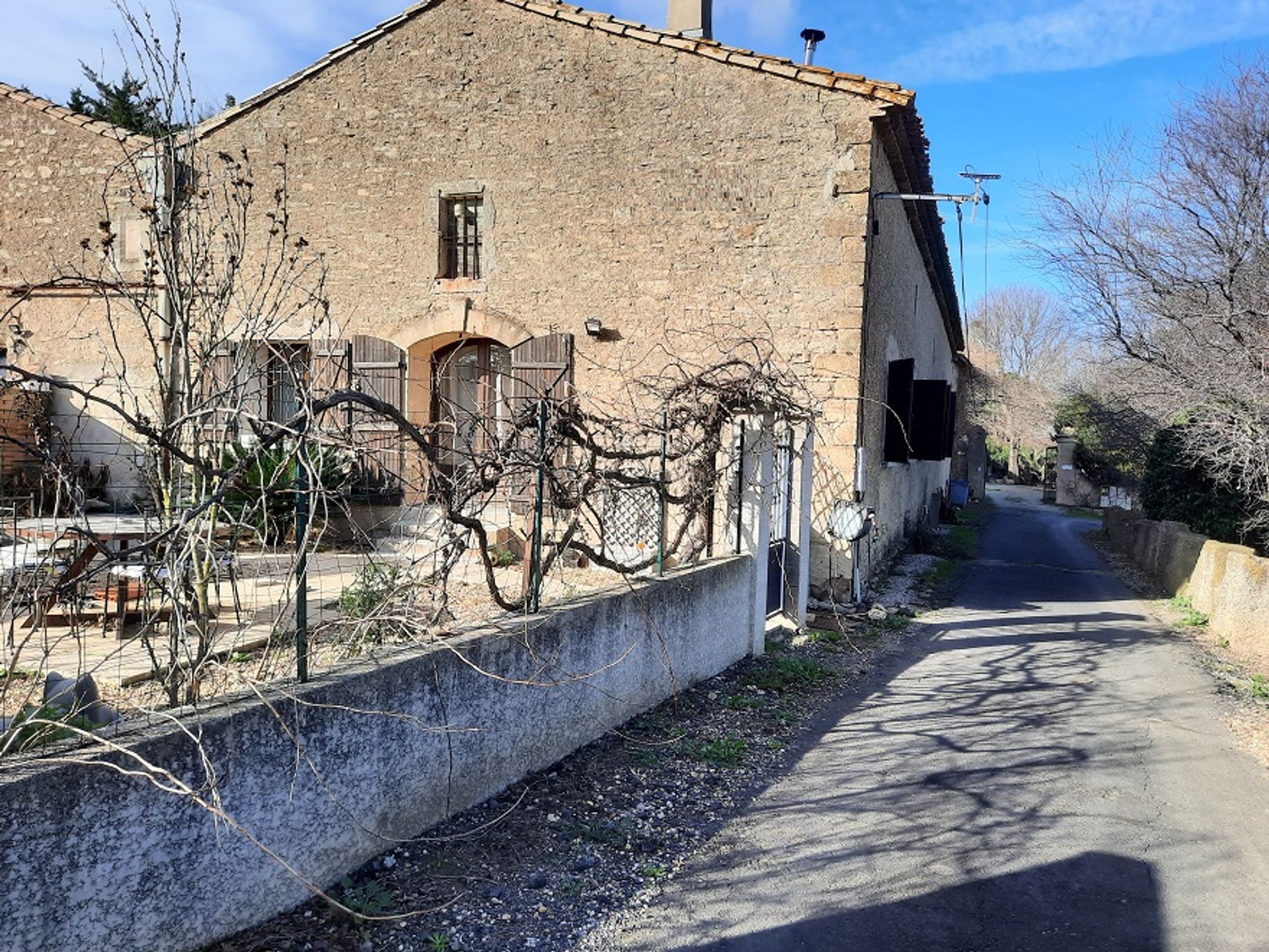 Condominium in Alignan-du-Vent, Occitanie 11393715