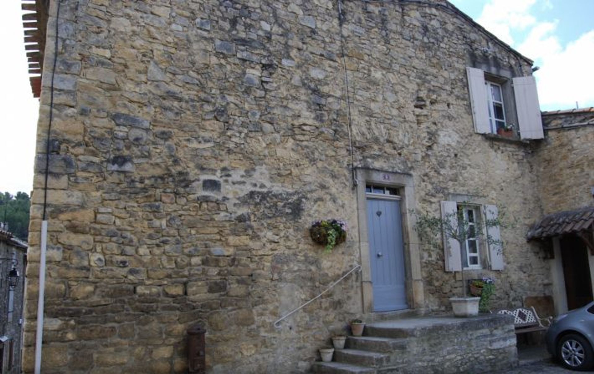 Hus i Pauligne, Occitanie 11393736