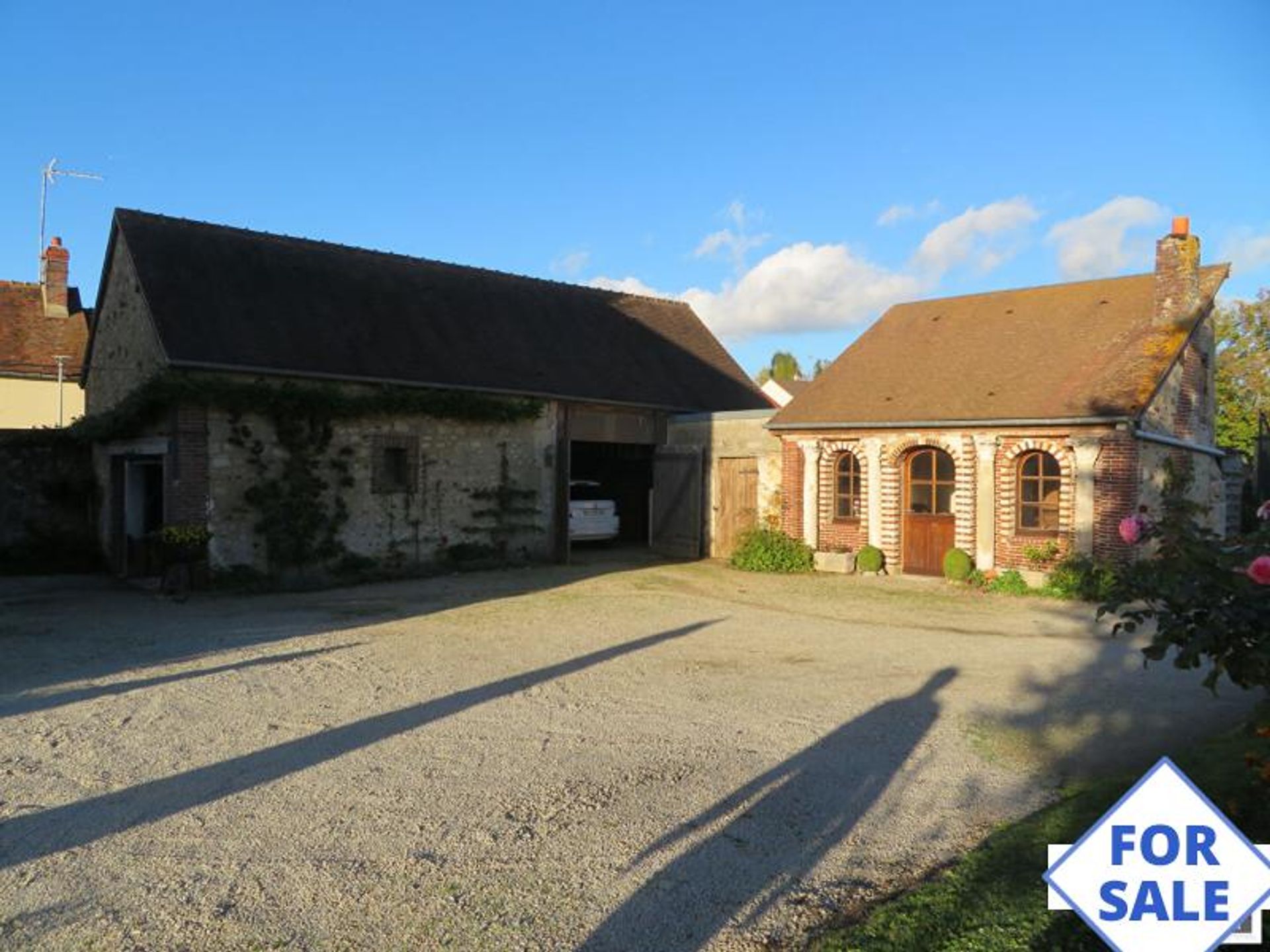 Hus i Mortagne-au-Perche, Normandie 11394075